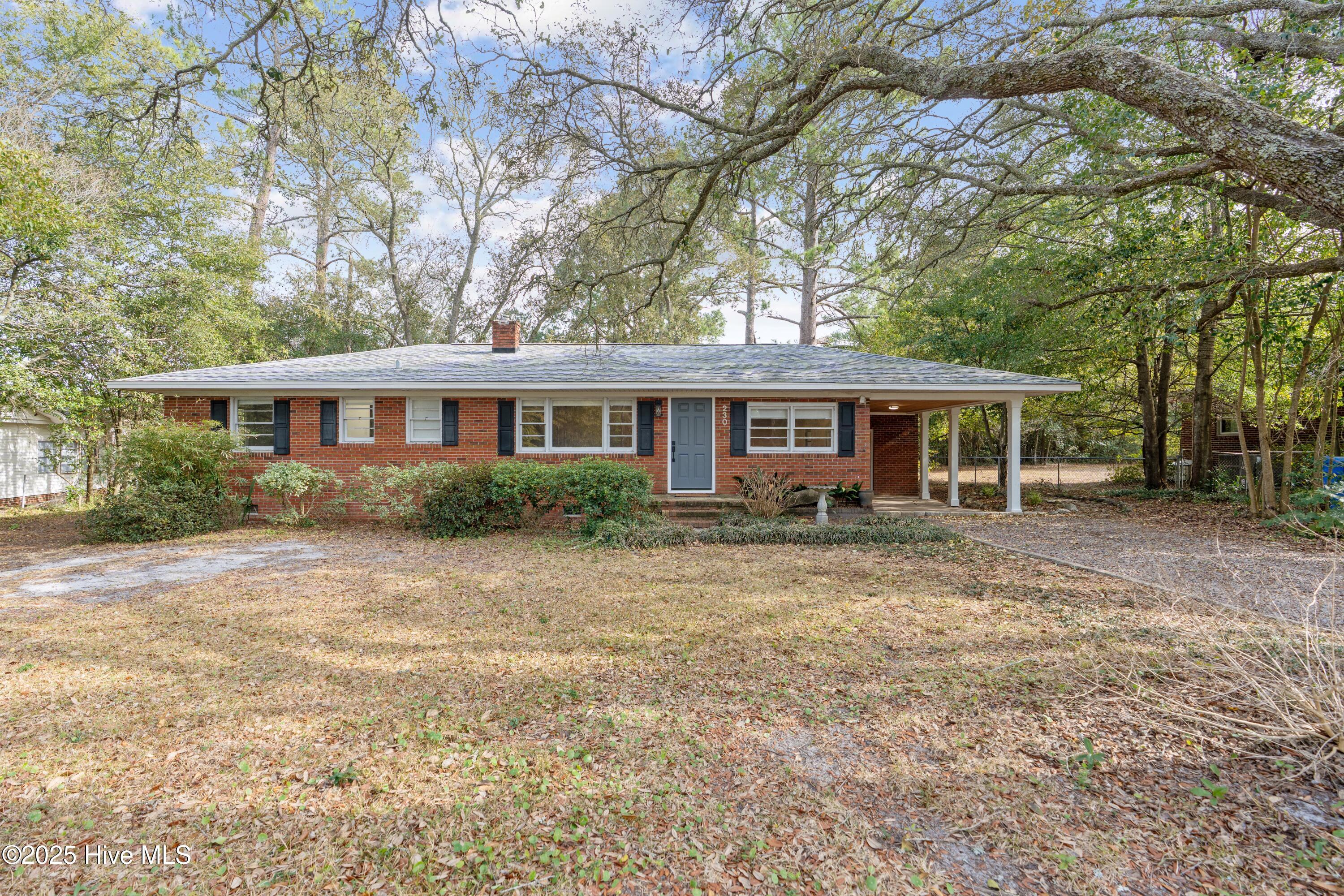230 Rose Avenue Property Photo
