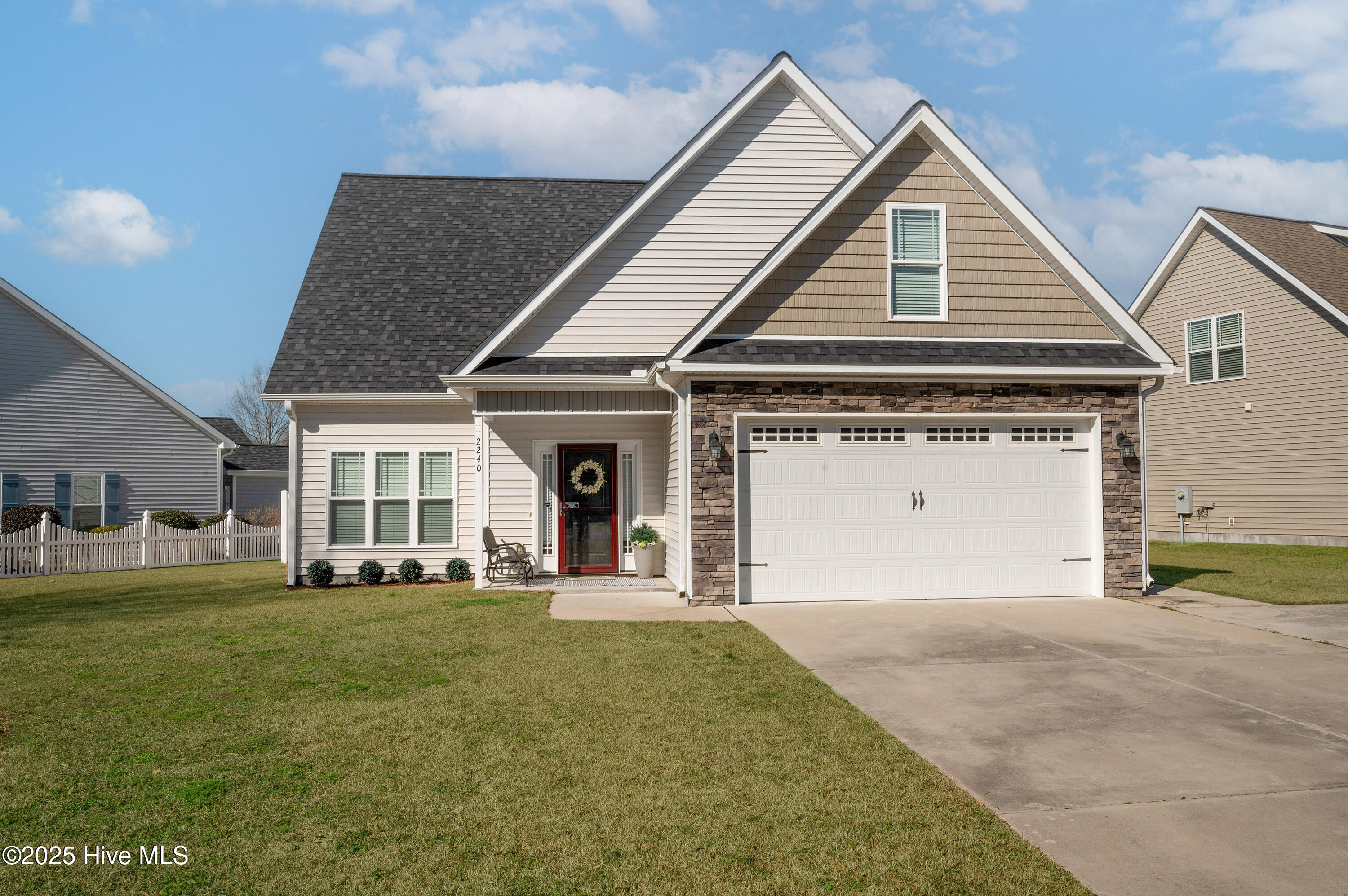 2240 Tulls Cove Road Property Photo