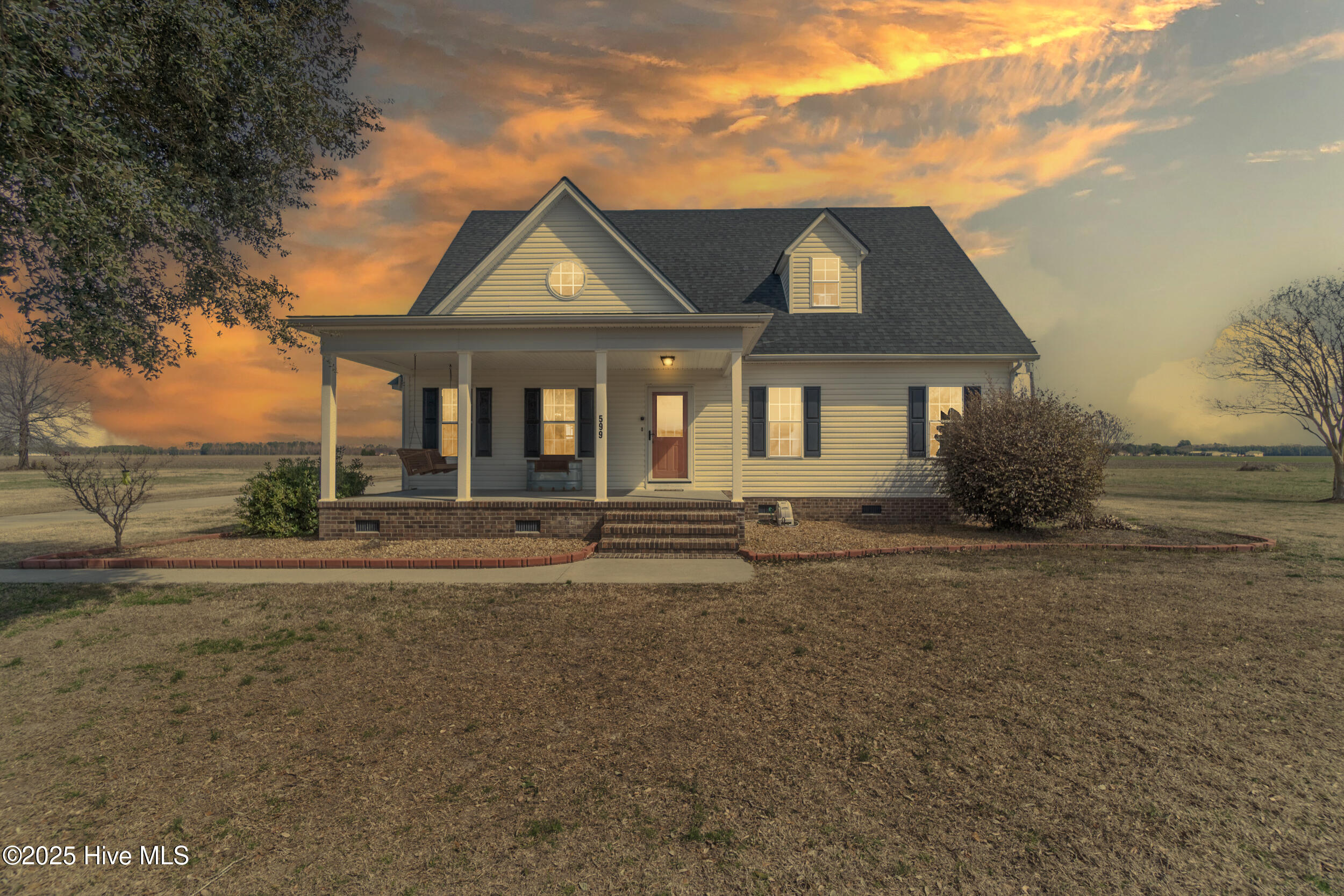 599 Old Neck Road Property Photo