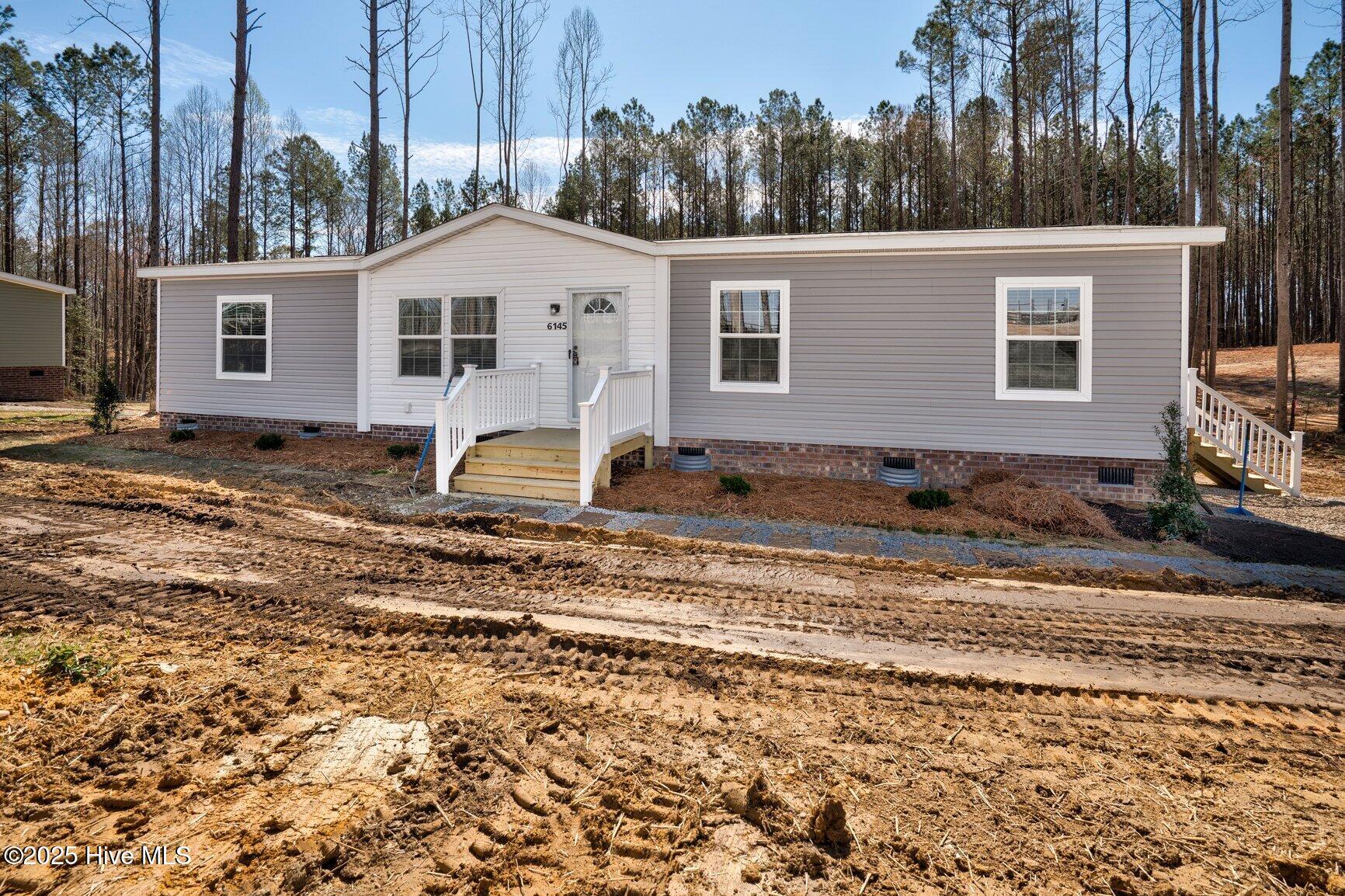 6145 Taylors Gin Road Property Photo
