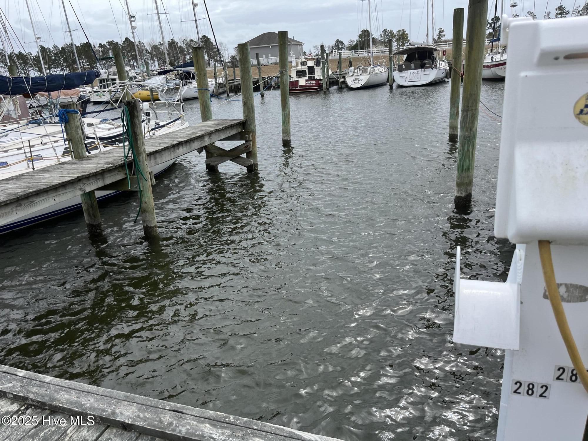 Slip 282 Pecan Grove Marina Property Photo