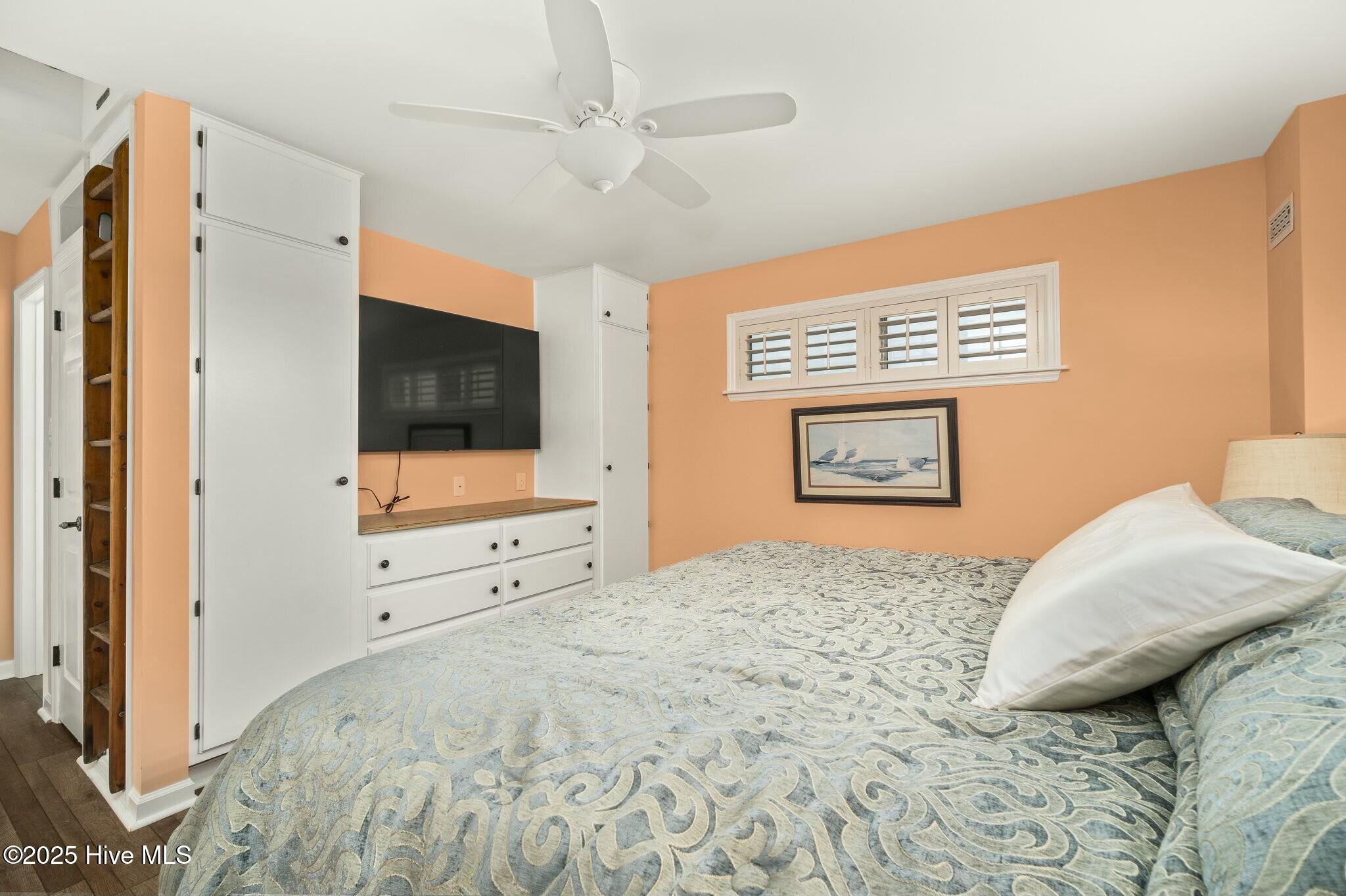 1707 Front Street Property Photo 21