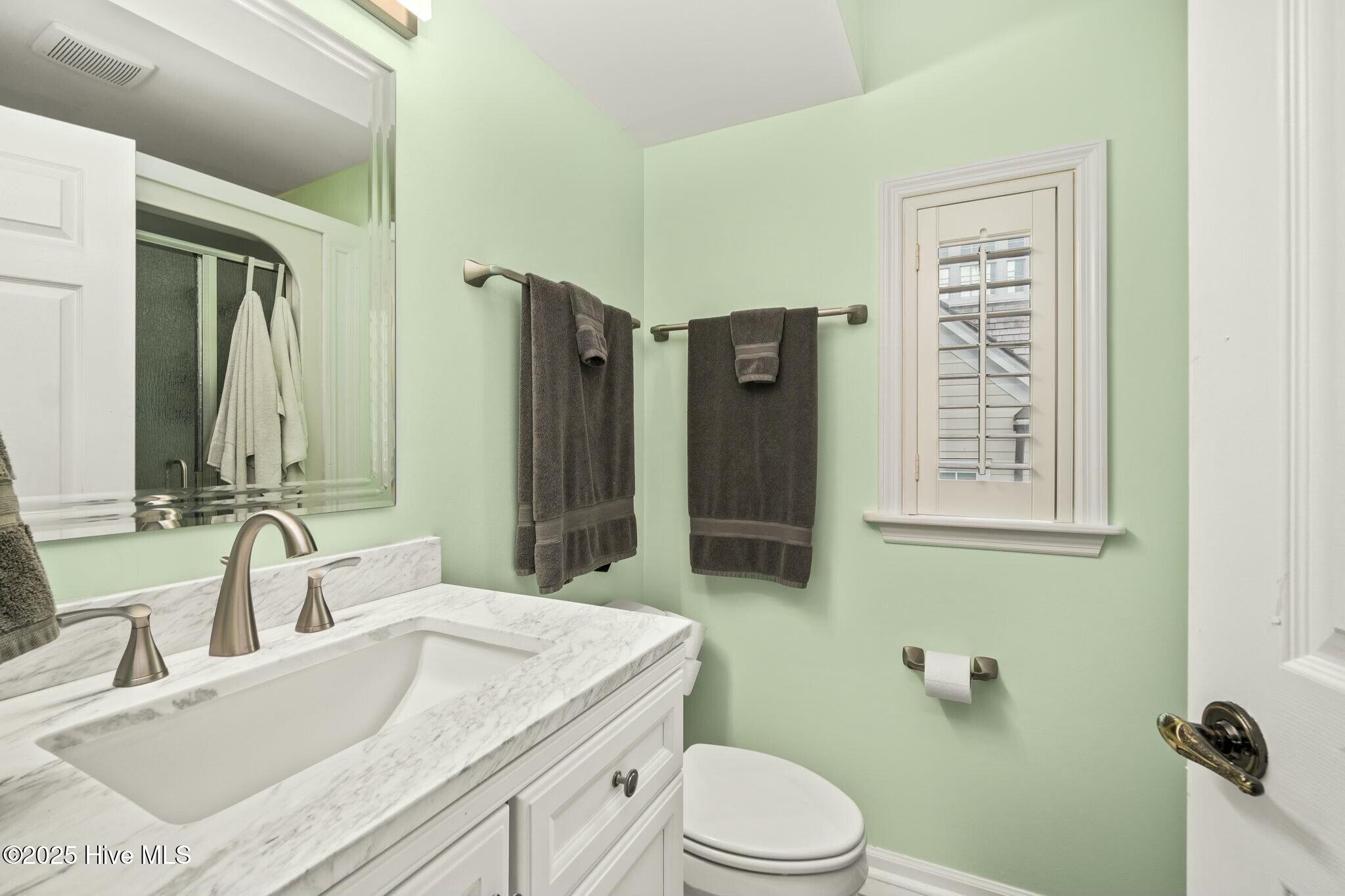 1707 Front Street Property Photo 23