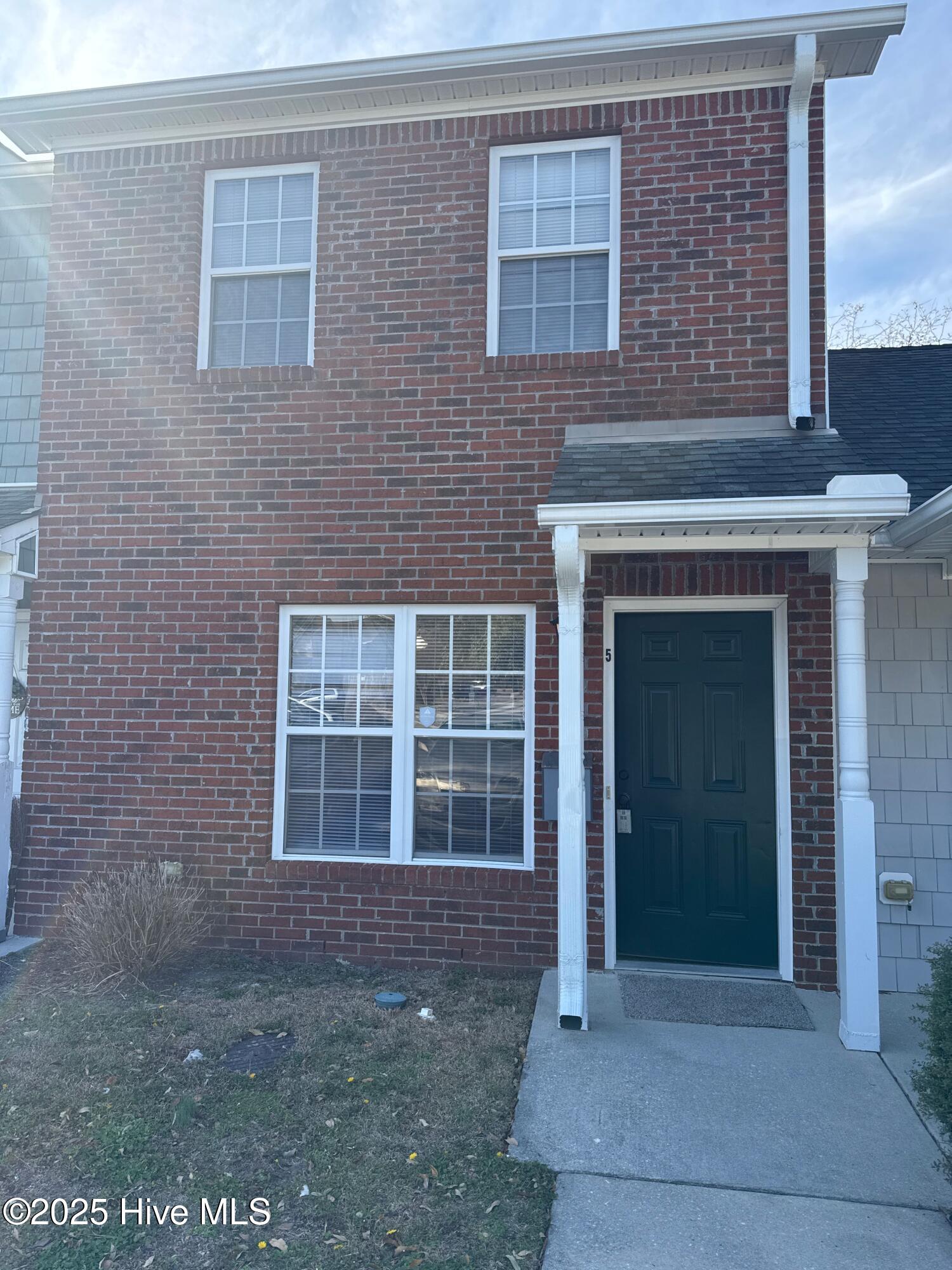 60 Rainbow Drive Property Photo