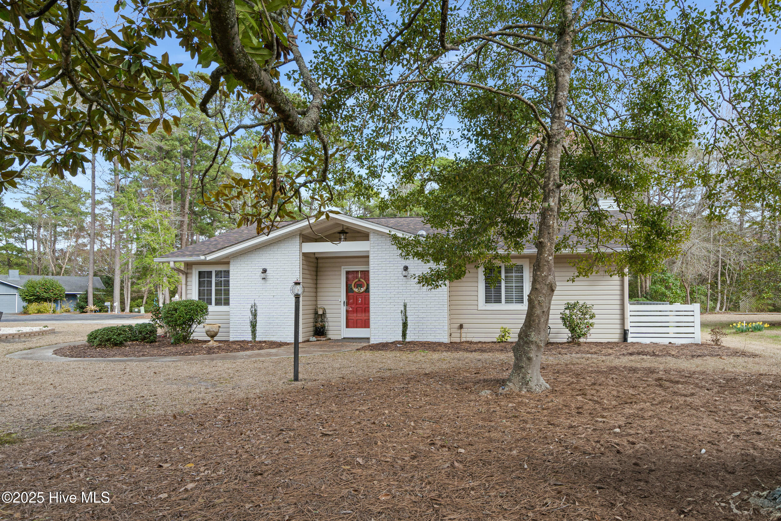 2 Arden Place Property Photo 1