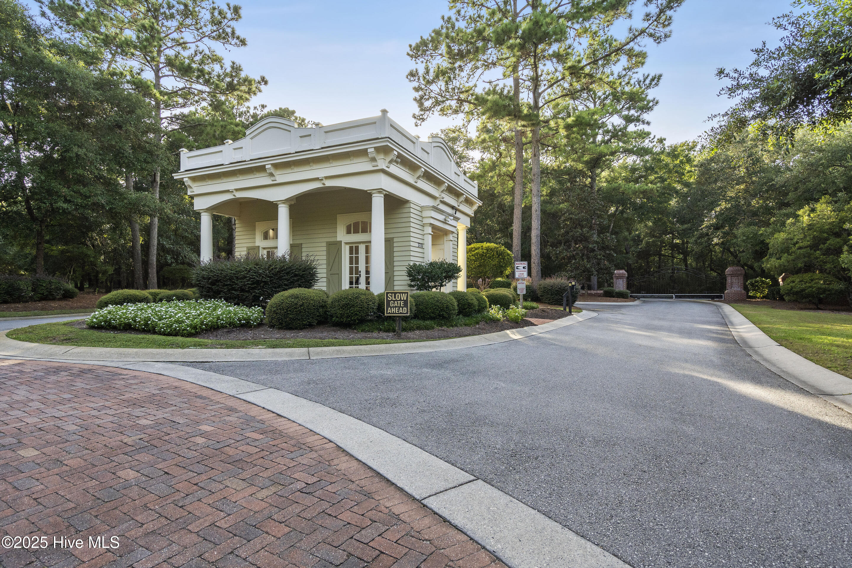 3651 Natchez Street Property Photo 12