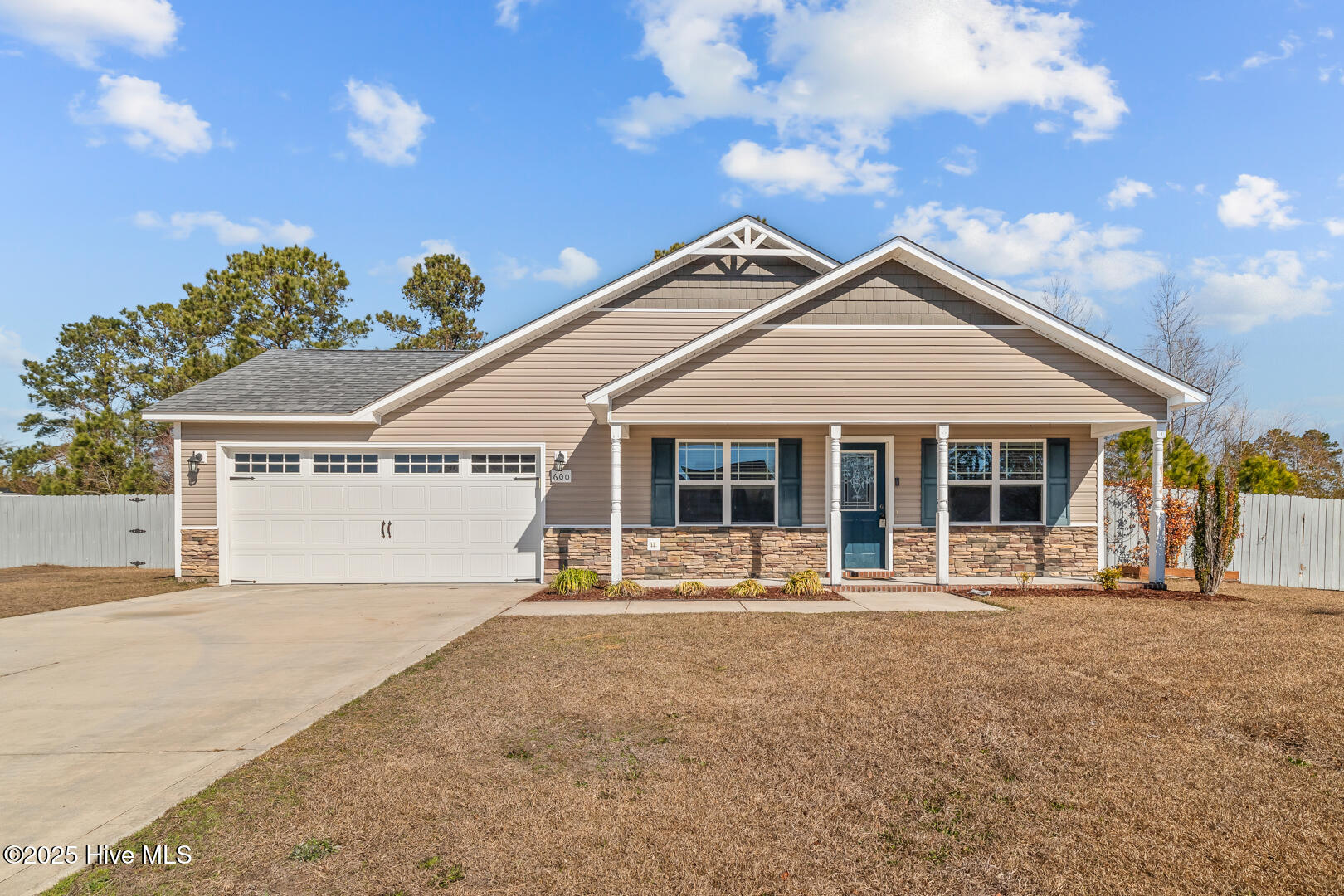 600 Great Harbor Court Property Photo