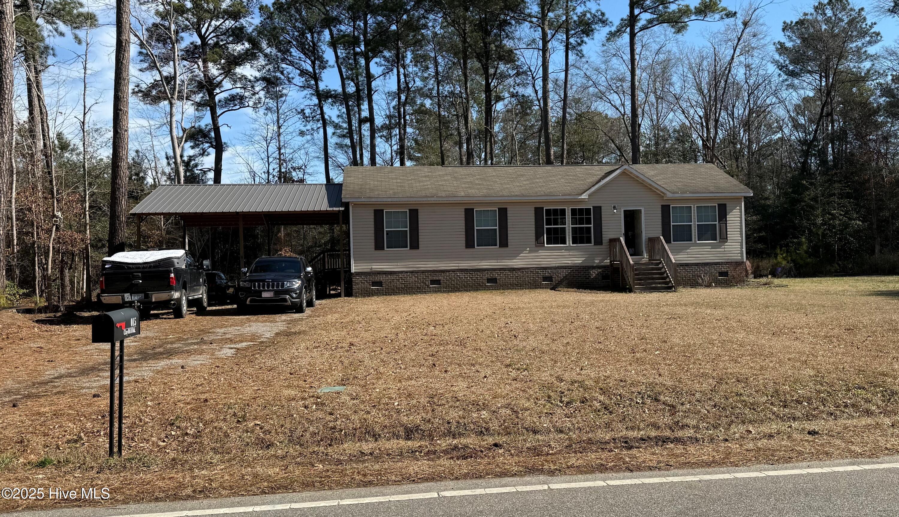 15 Clay Hill Road Property Photo