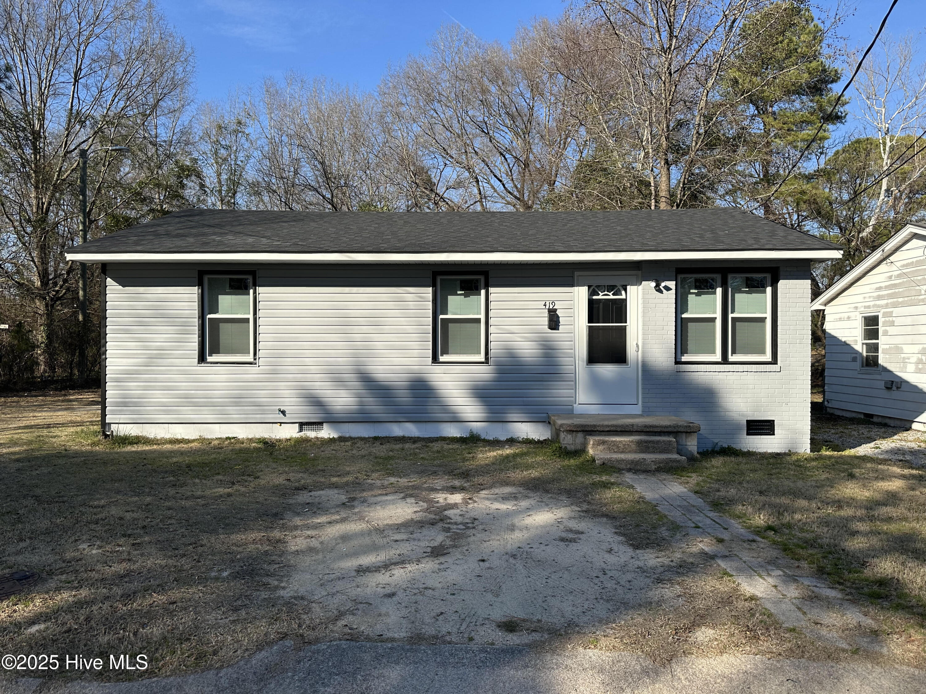 419 Fussell Street Property Photo