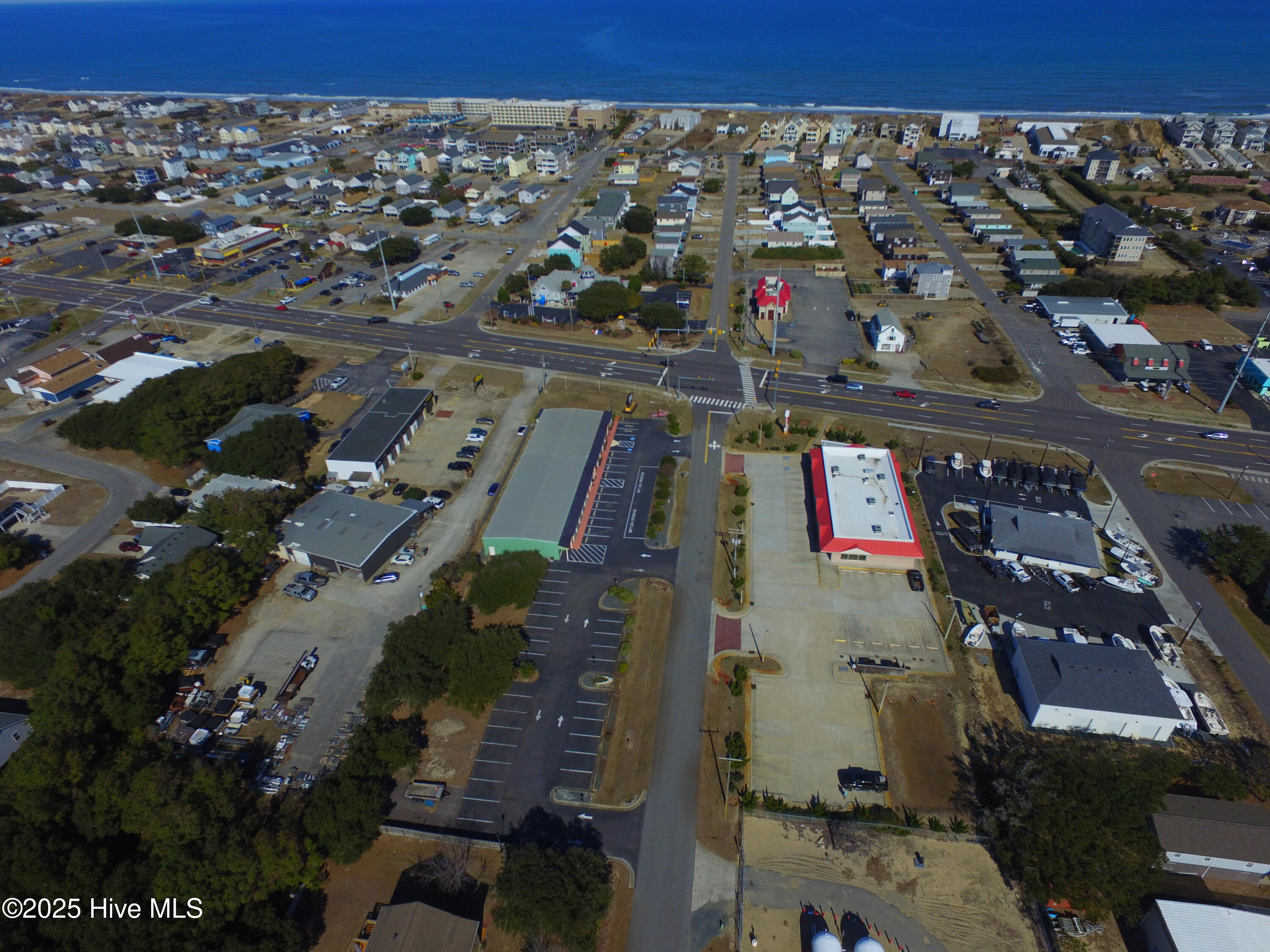 1808 S Croatan Highway Property Photo 40