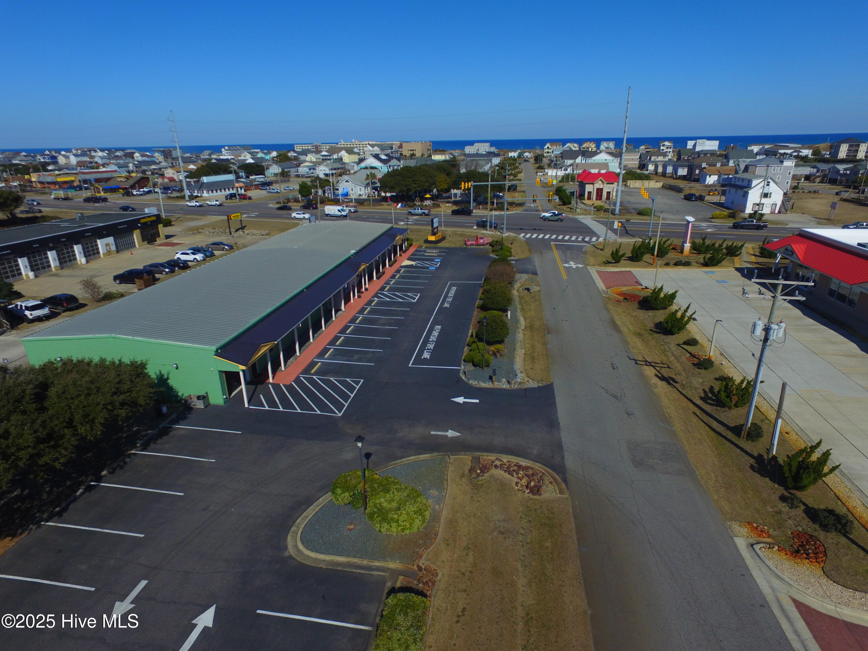 1808 S Croatan Highway Property Photo 42