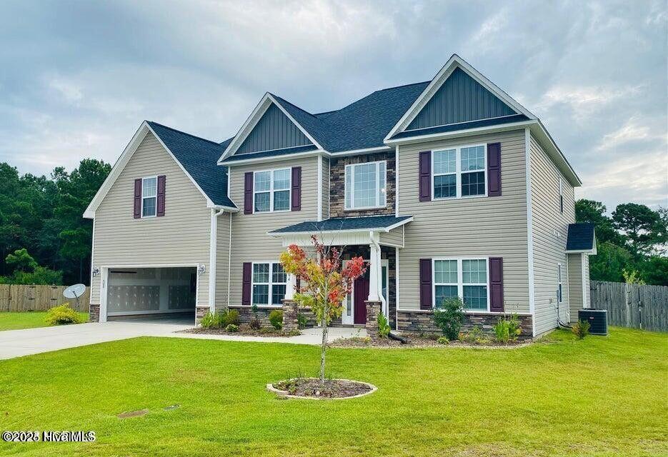 604 Skiff Court Property Photo
