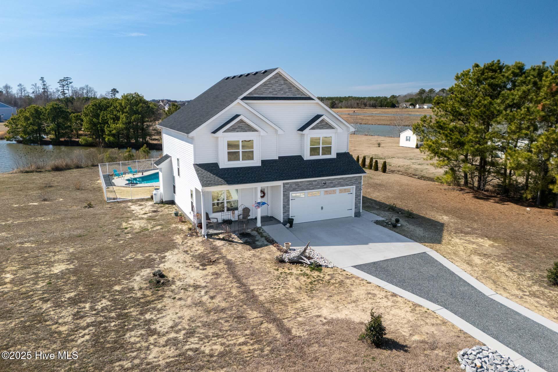 456 Pointe Vista Drive Property Photo 1