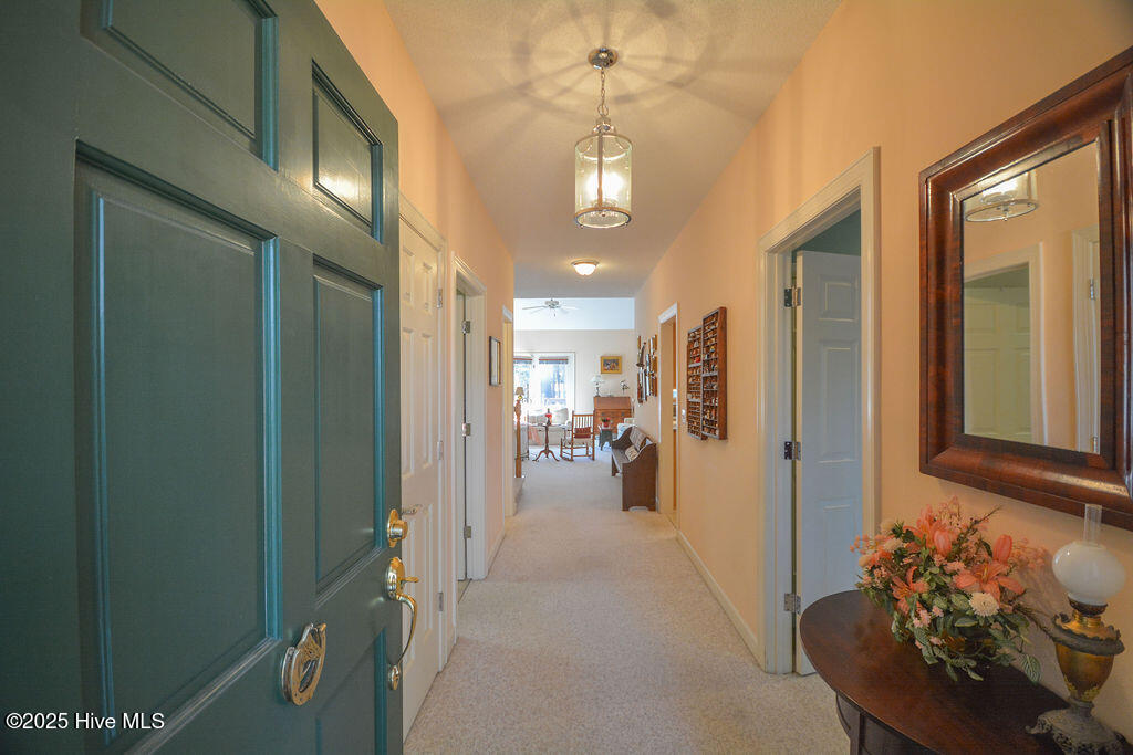 2 Hunter Court Property Photo 5