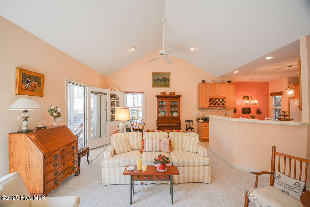 2 Hunter Court Property Photo 17