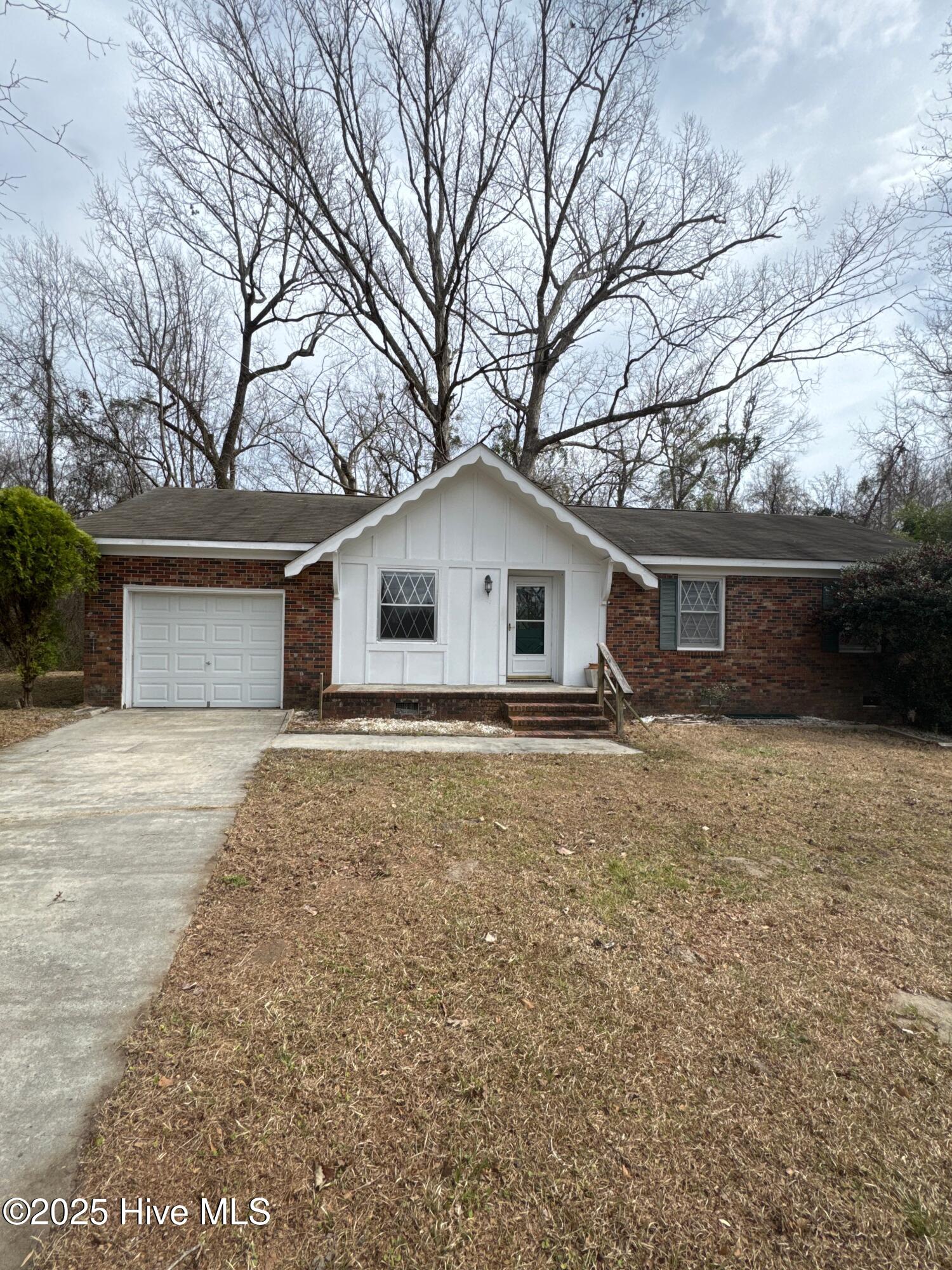 204 Hofmann Drive Property Photo