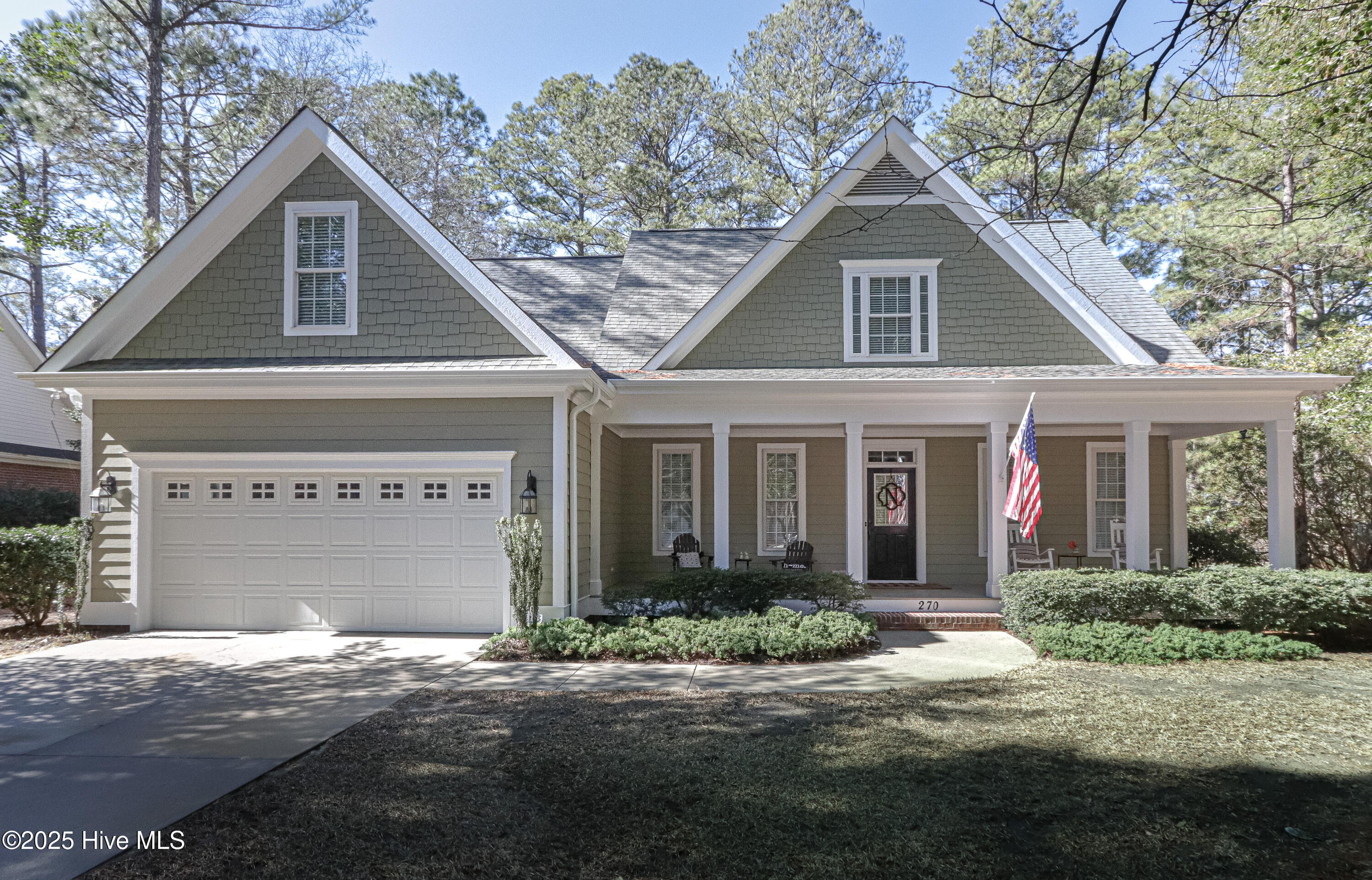 270 Oakmont Circle Property Photo