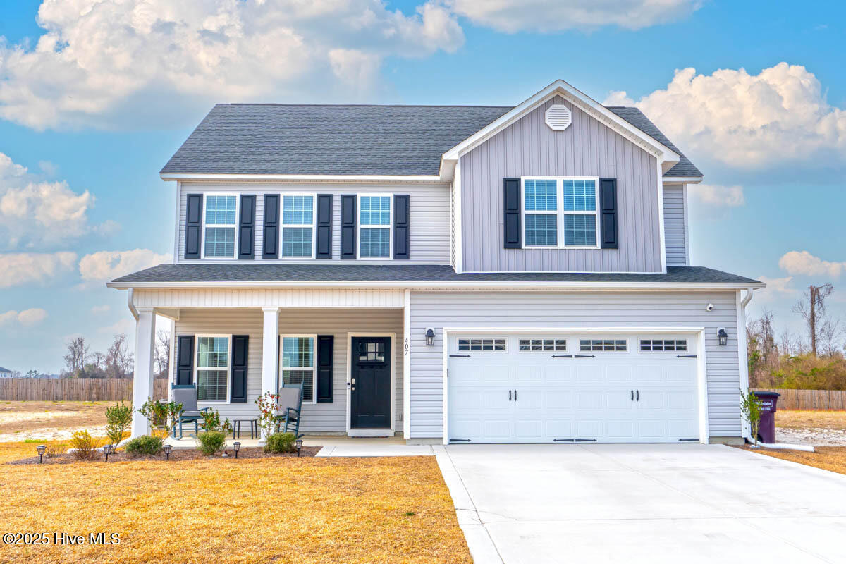 407 W Blackwater Lane Property Photo