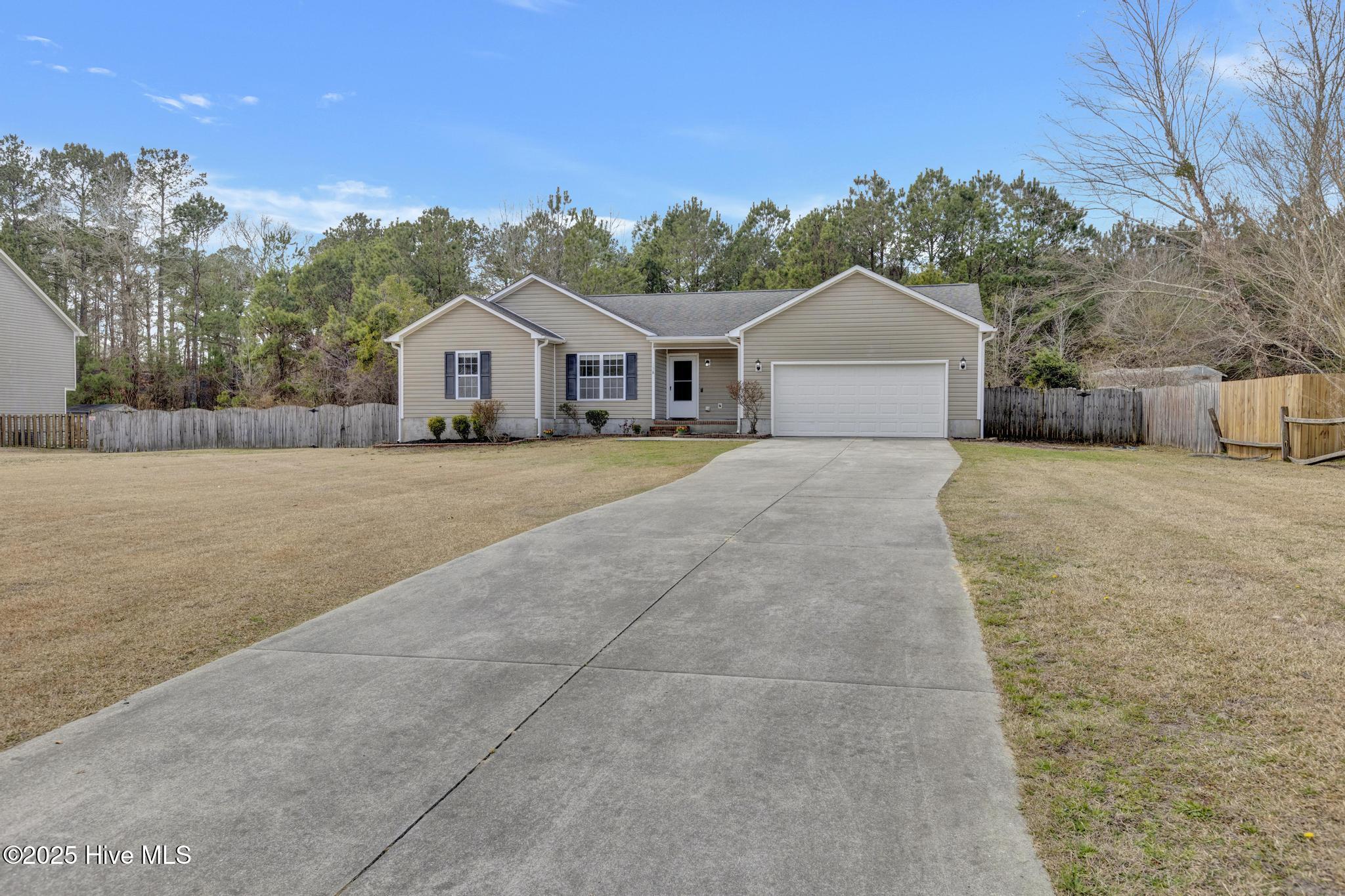 138 Acorn Way Property Photo 2