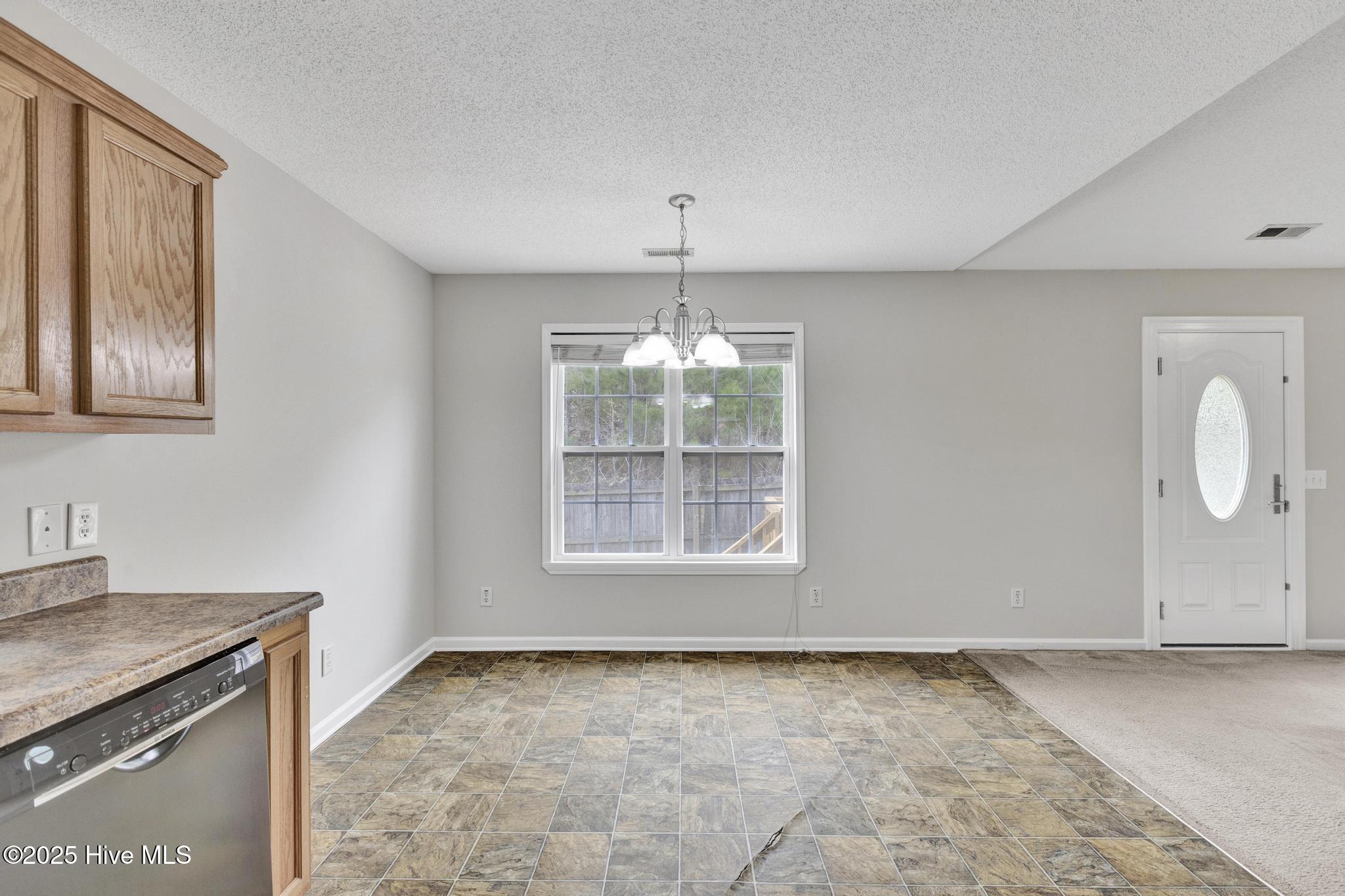 138 Acorn Way Property Photo 9