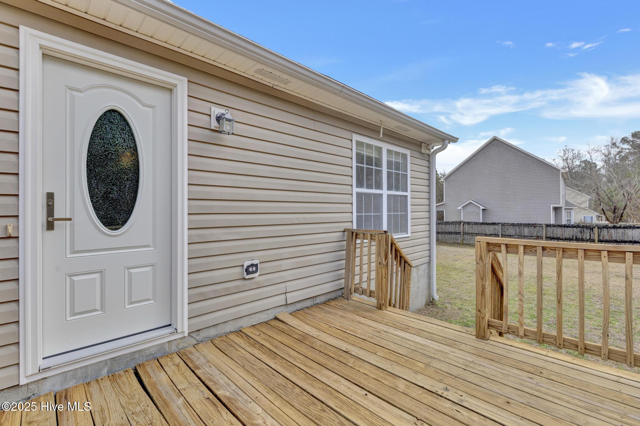 138 Acorn Way Property Photo 25