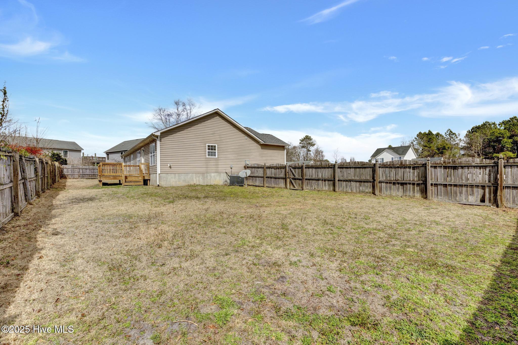 138 Acorn Way Property Photo 27