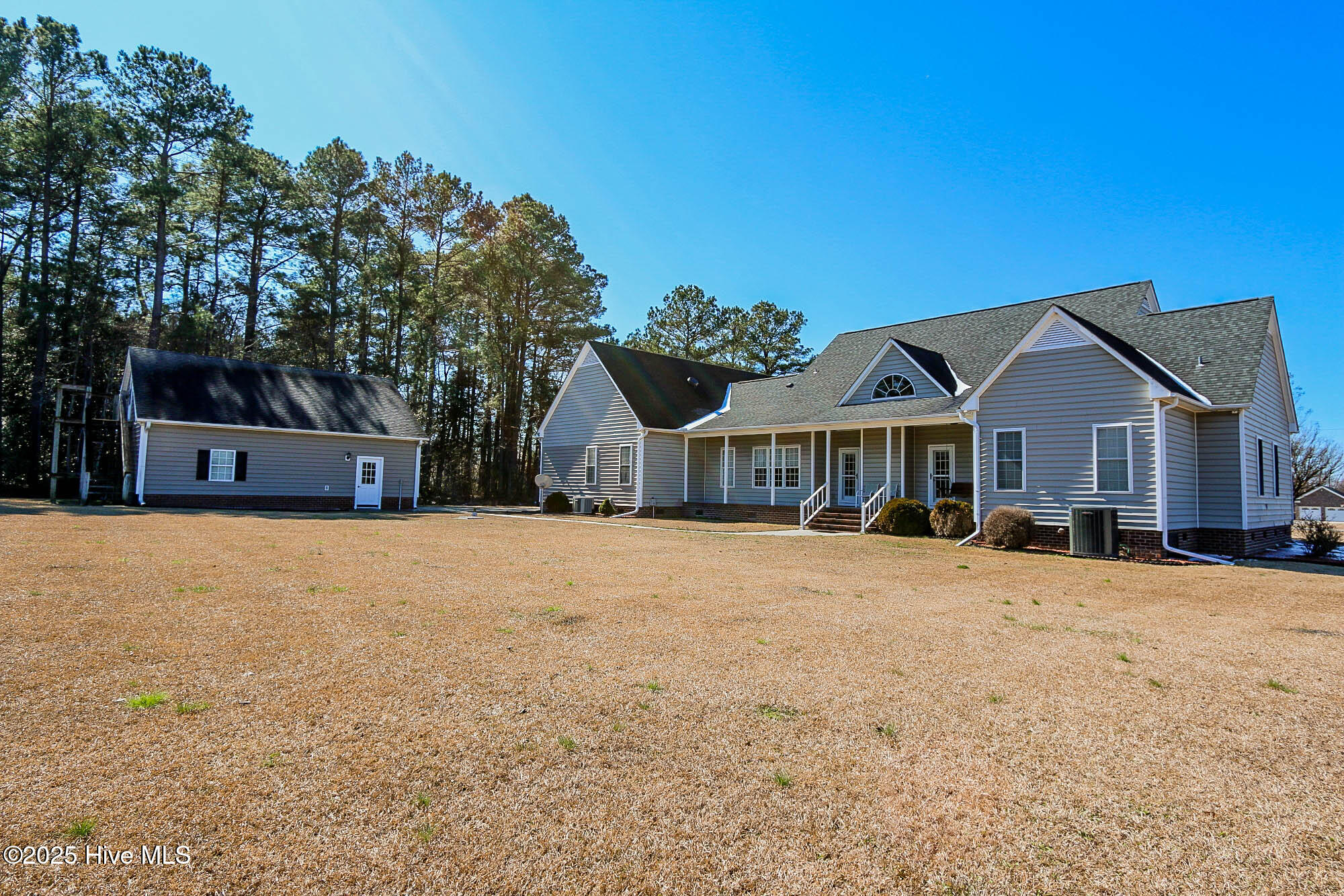 2911 Alton Phillips Road Property Photo 5