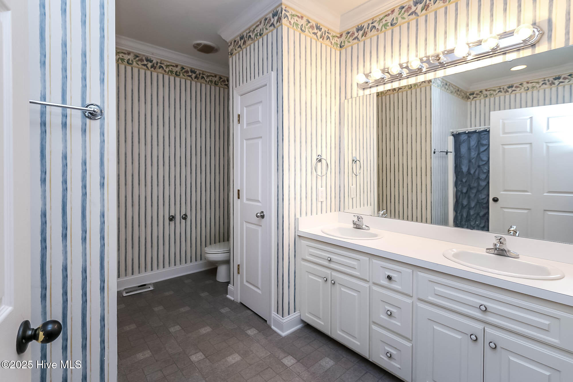 2911 Alton Phillips Road Property Photo 31