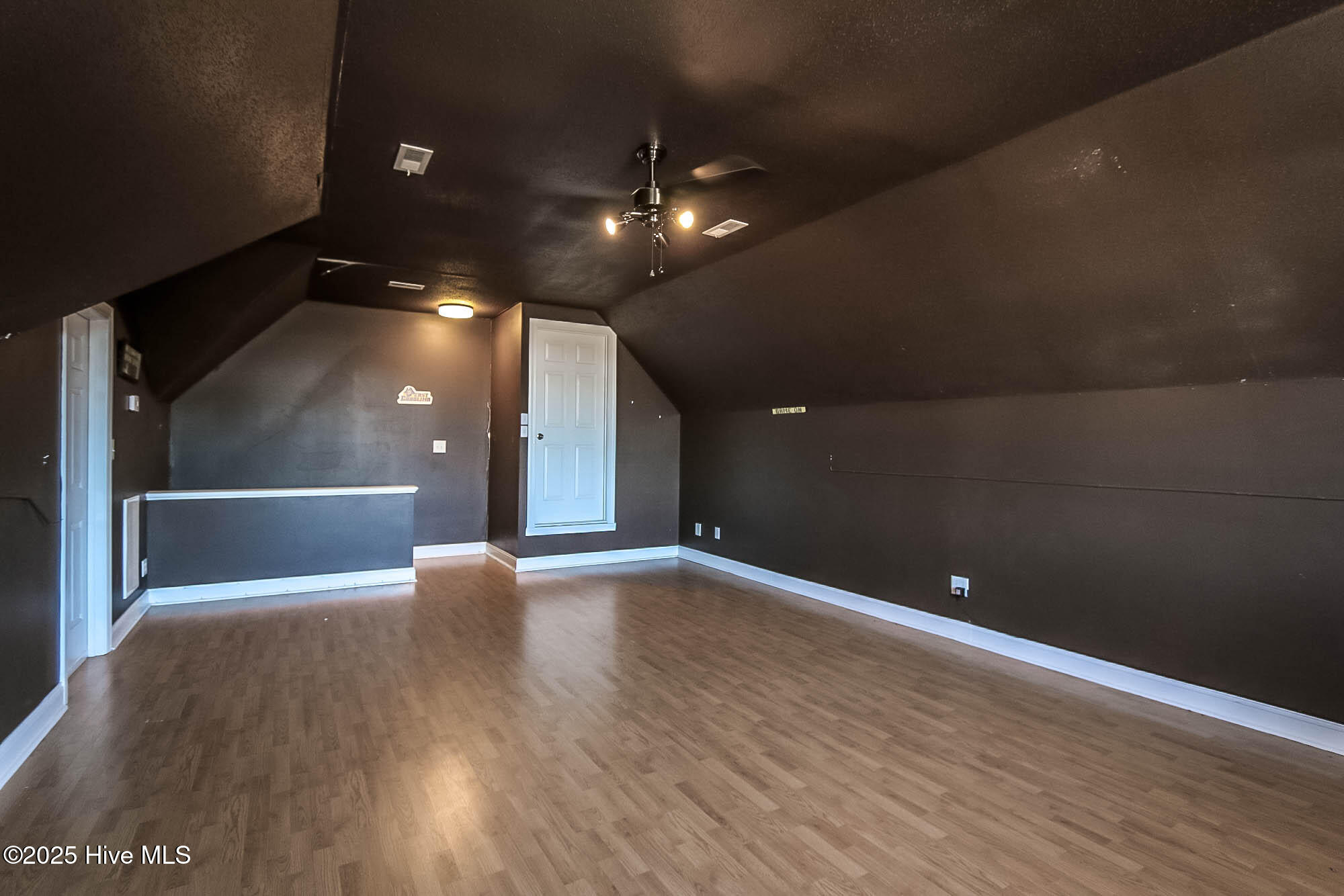 2911 Alton Phillips Road Property Photo 35
