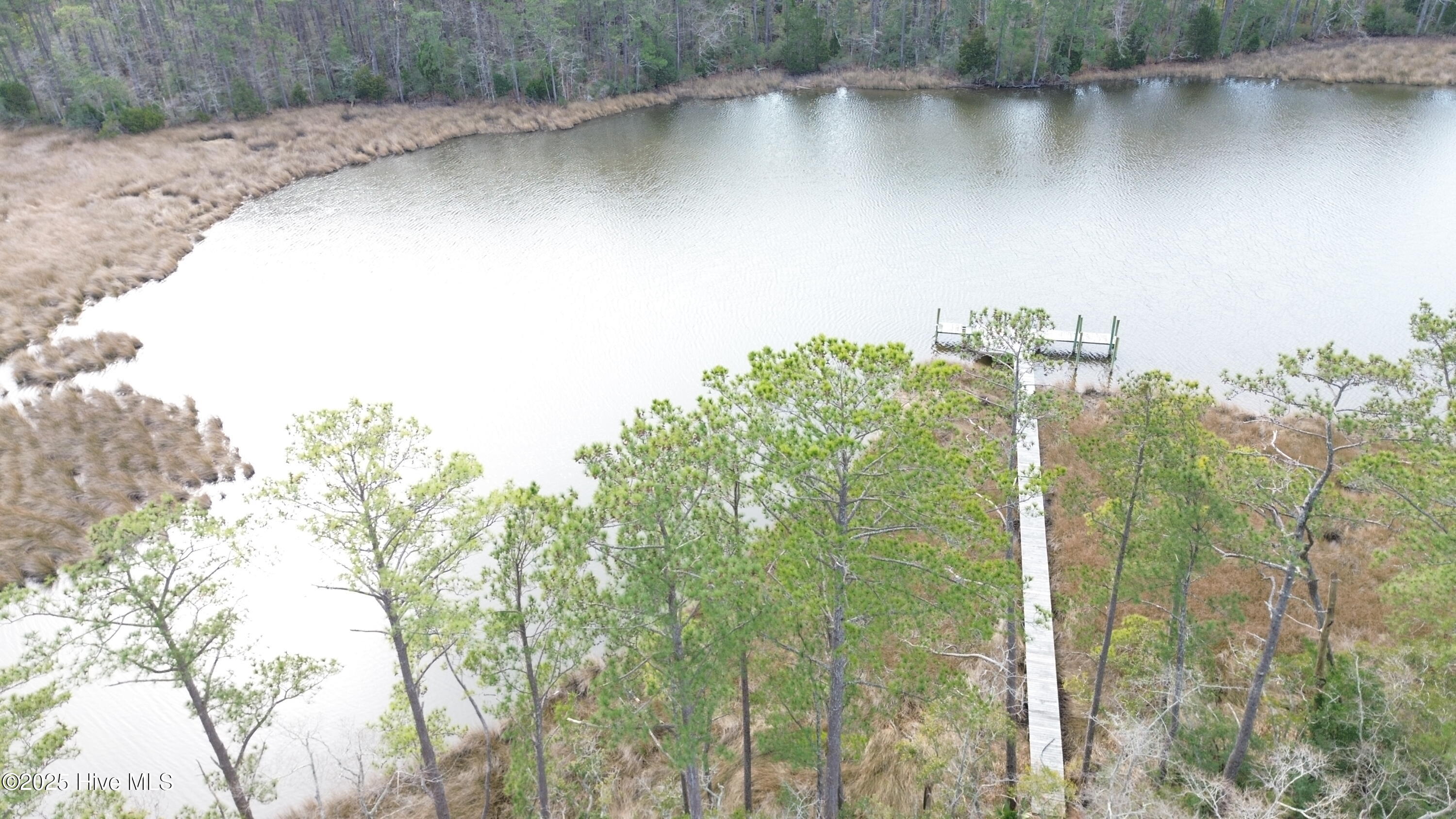 252 Jonaquins Drive Property Photo 14