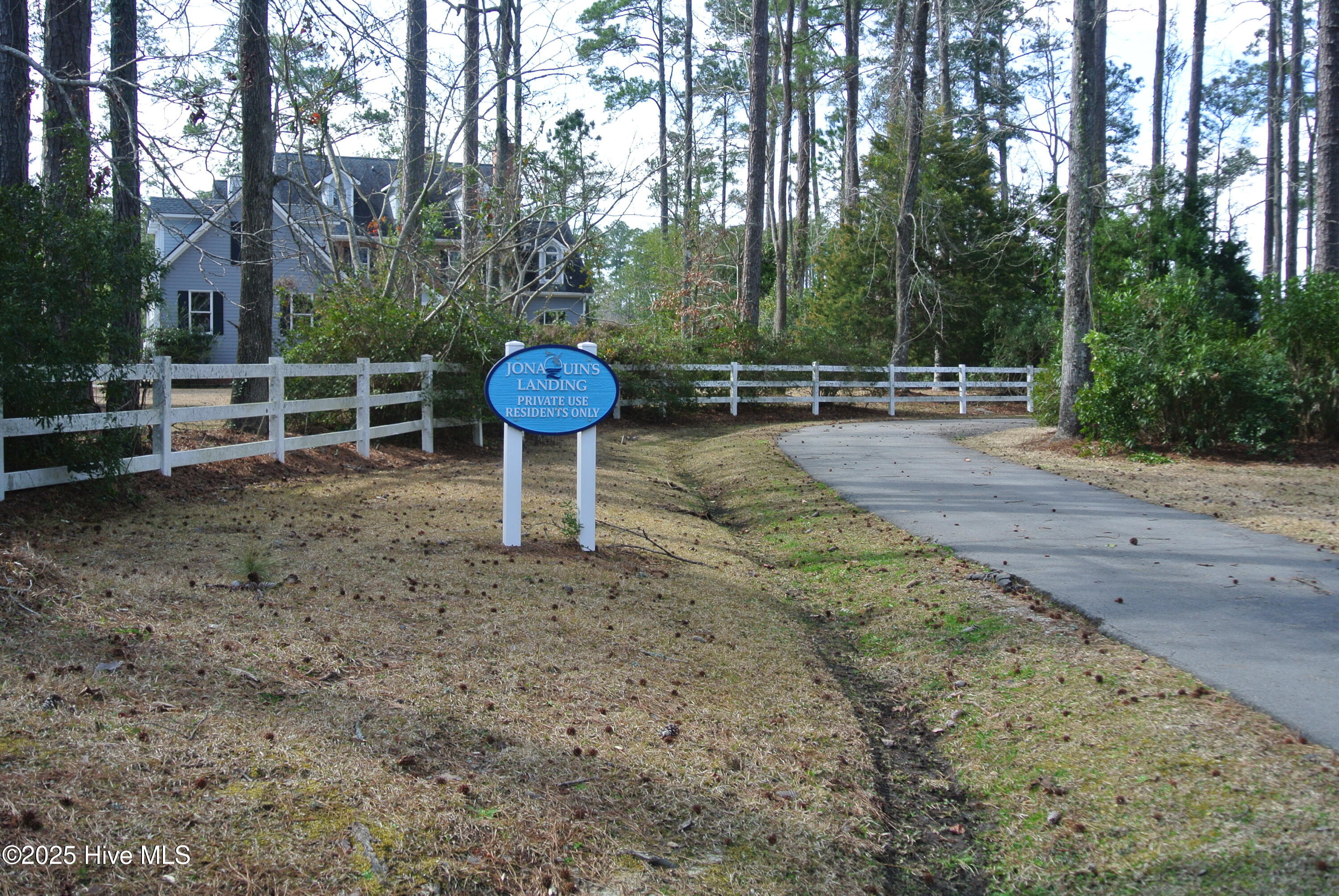 252 Jonaquins Drive Property Photo 24