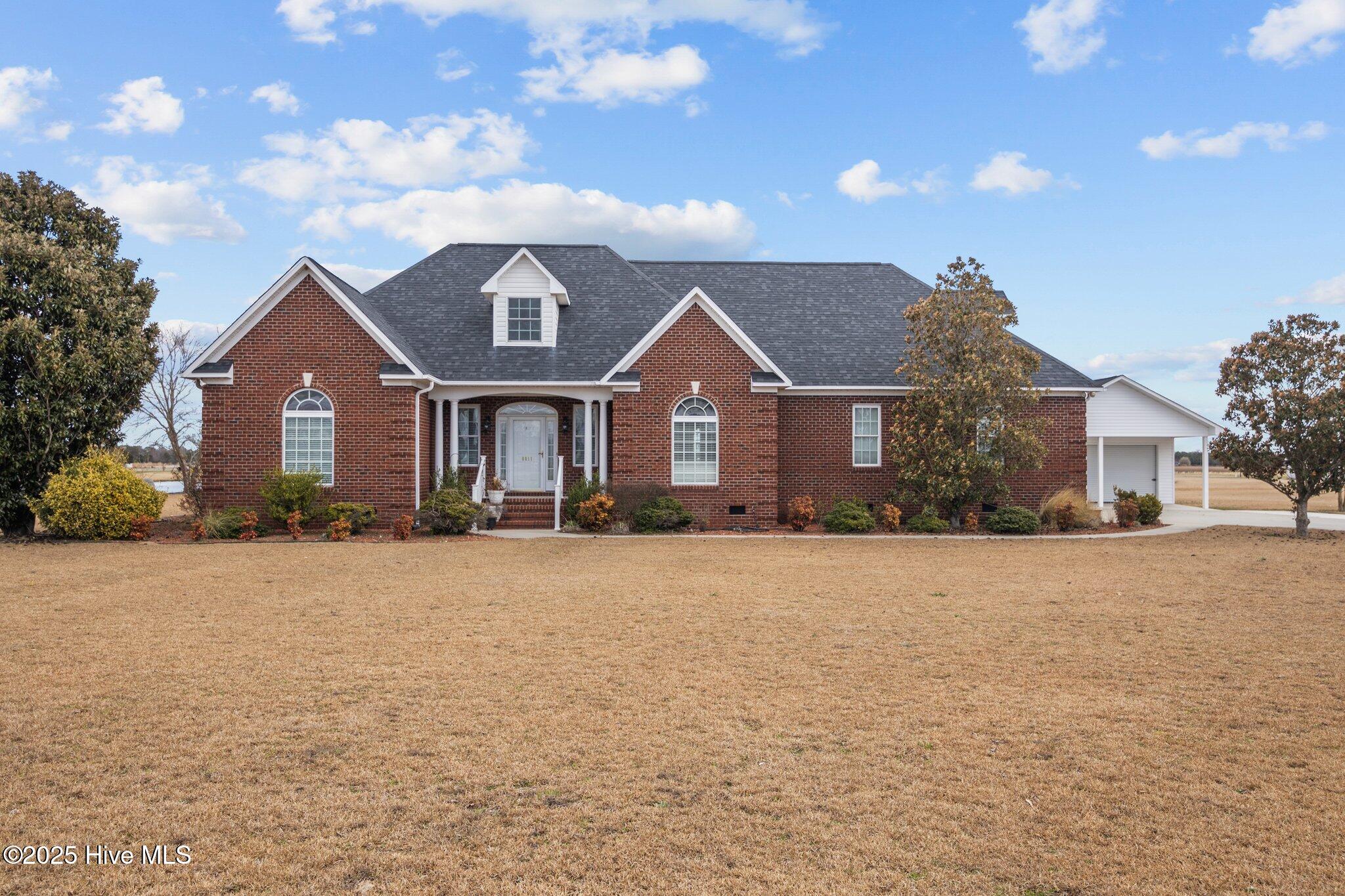 6011 Waters Edge Drive Property Photo 2