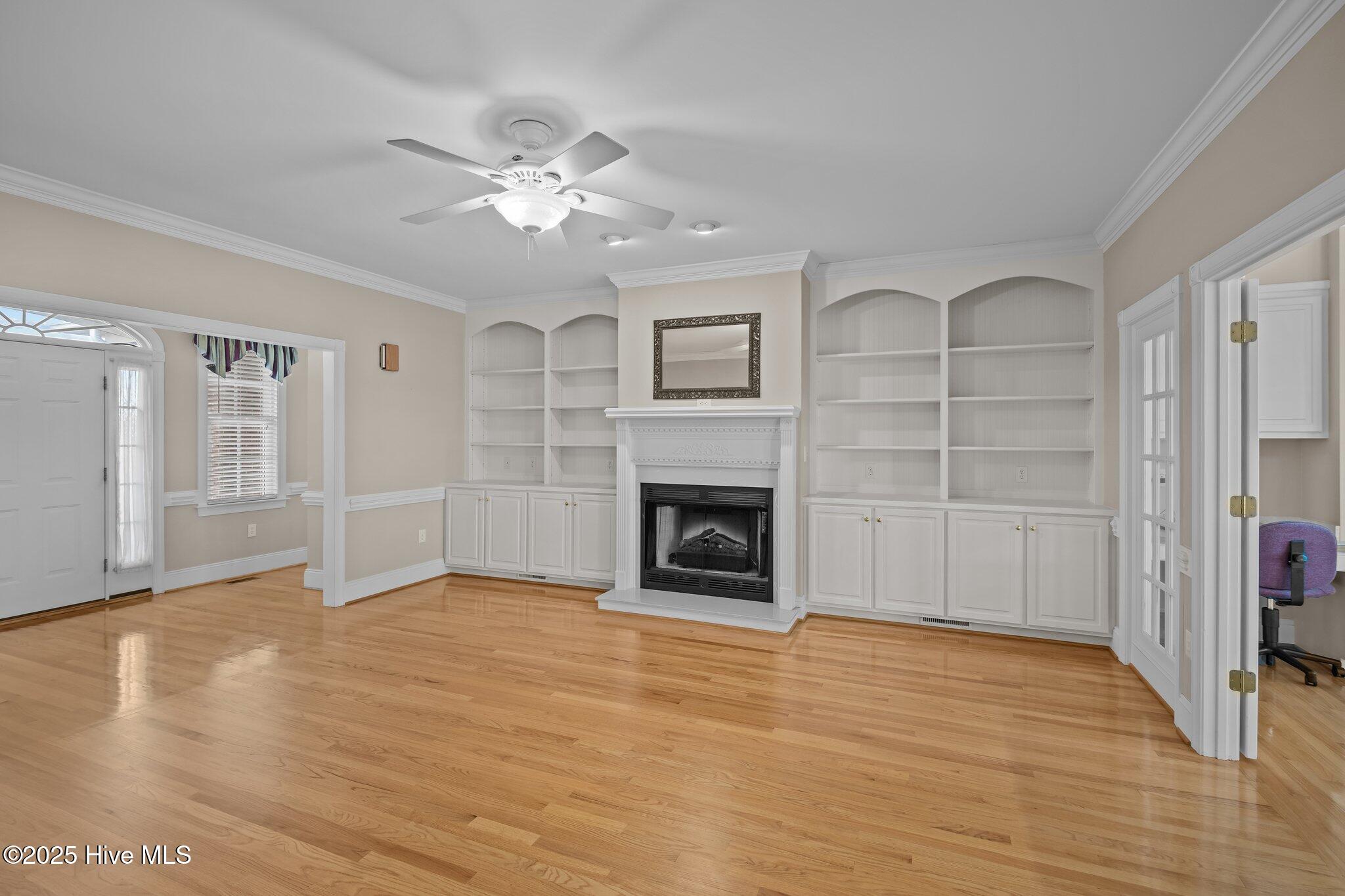6011 Waters Edge Drive Property Photo 31