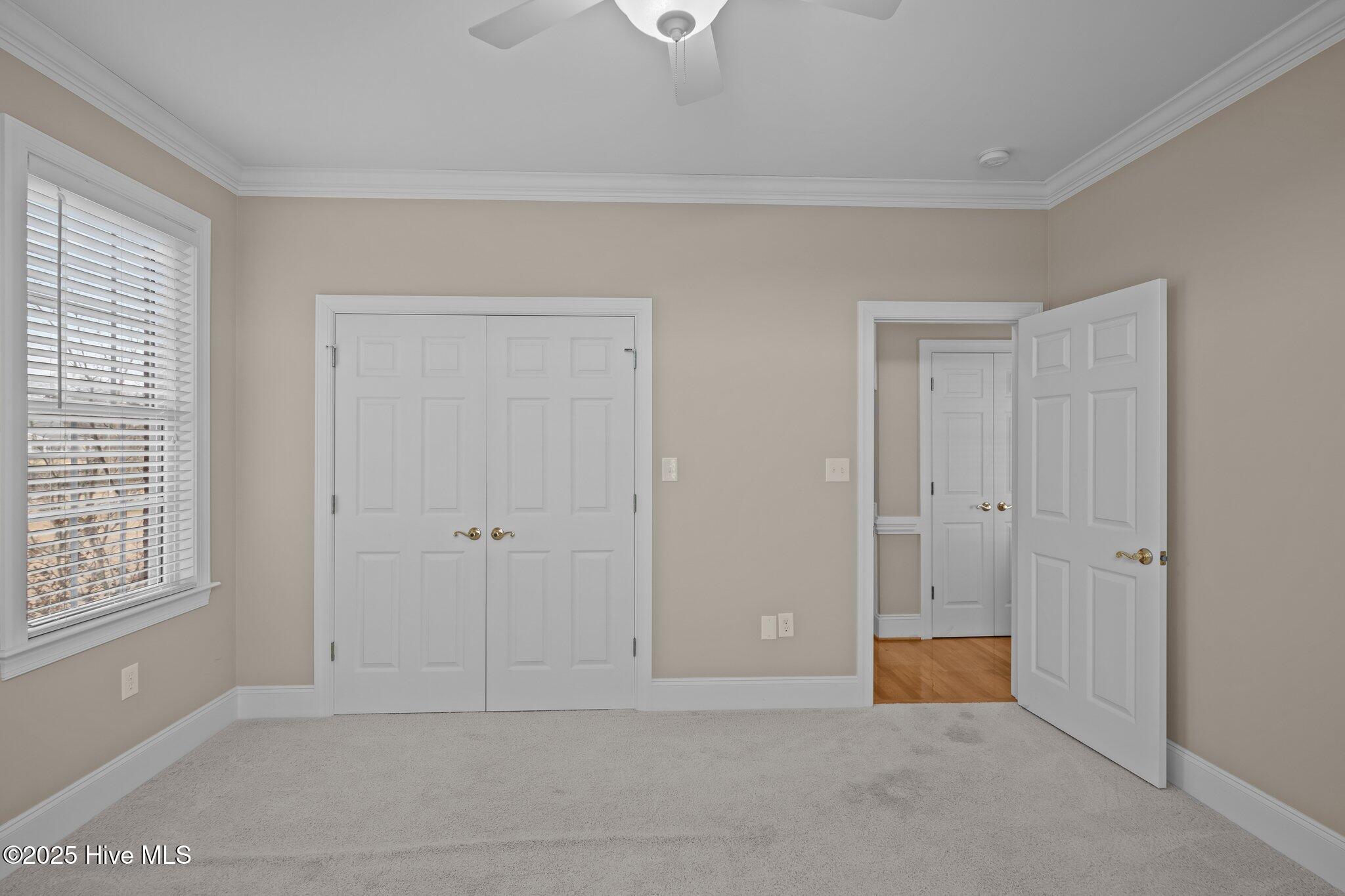 6011 Waters Edge Drive Property Photo 35