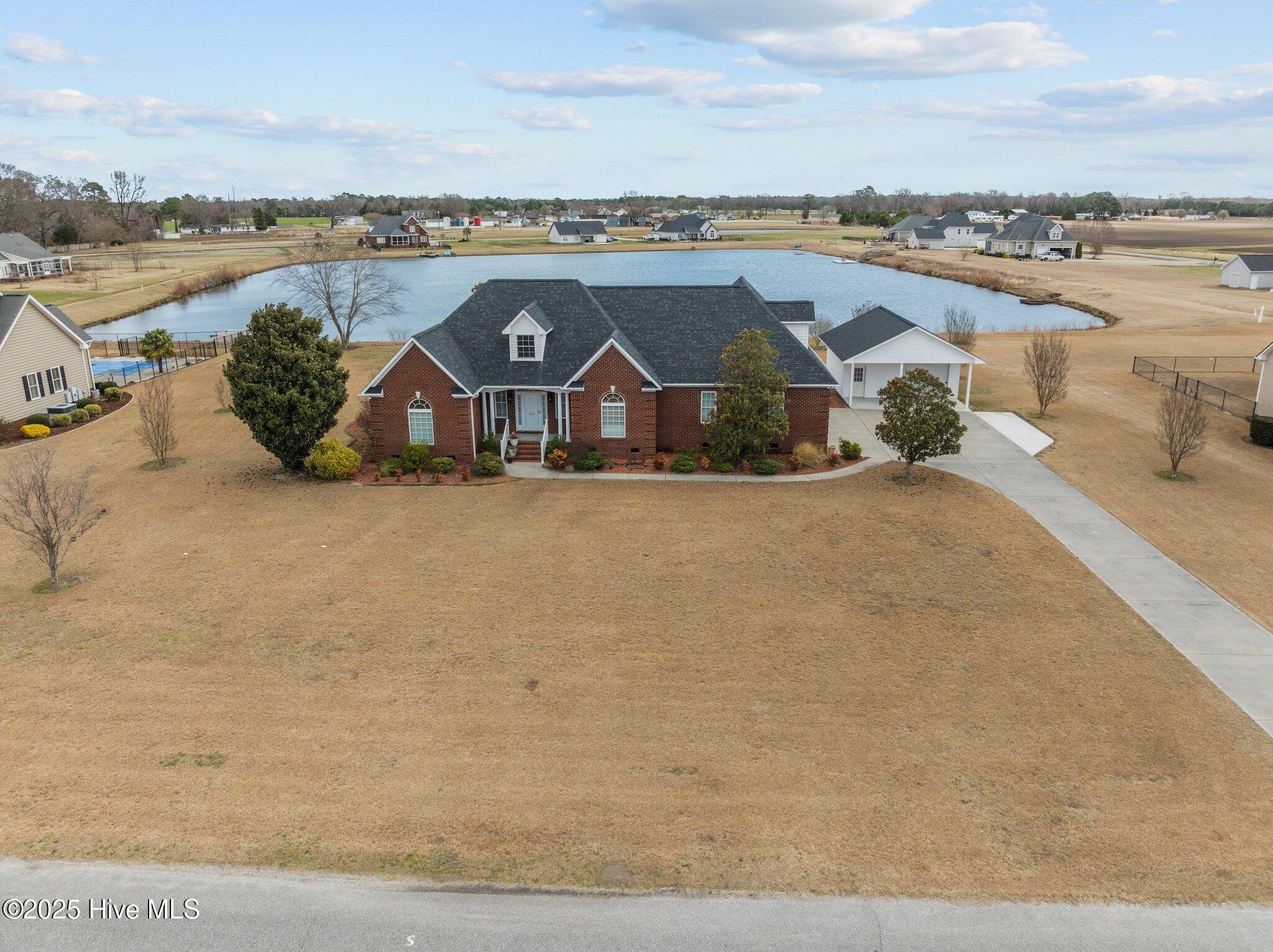 6011 Waters Edge Drive Property Photo 54