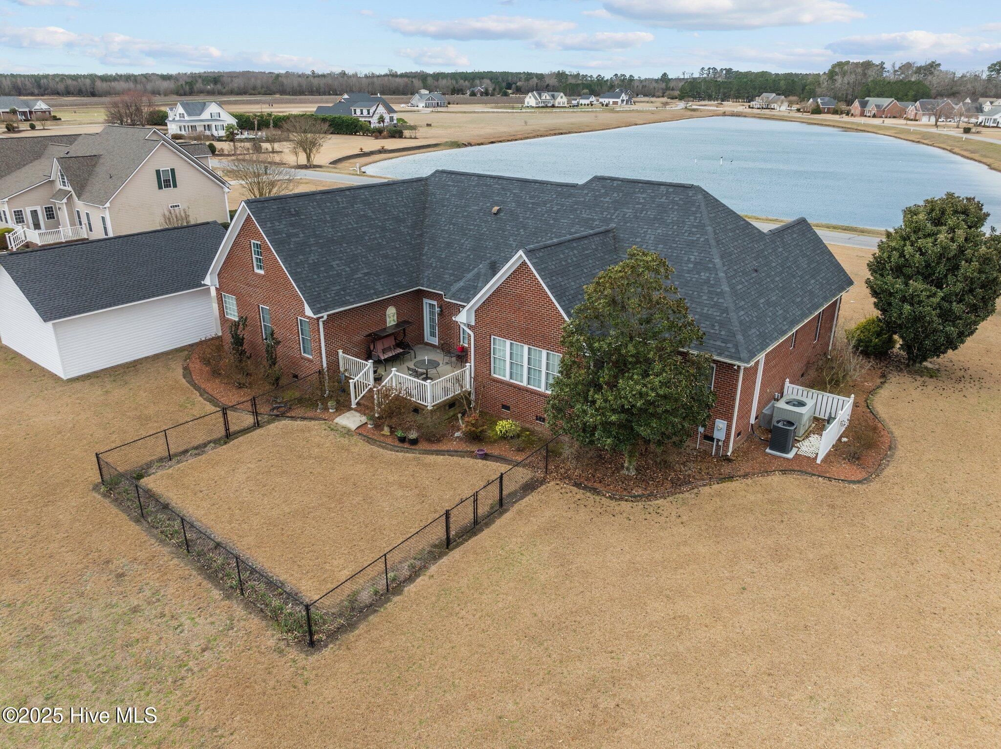 6011 Waters Edge Drive Property Photo 56