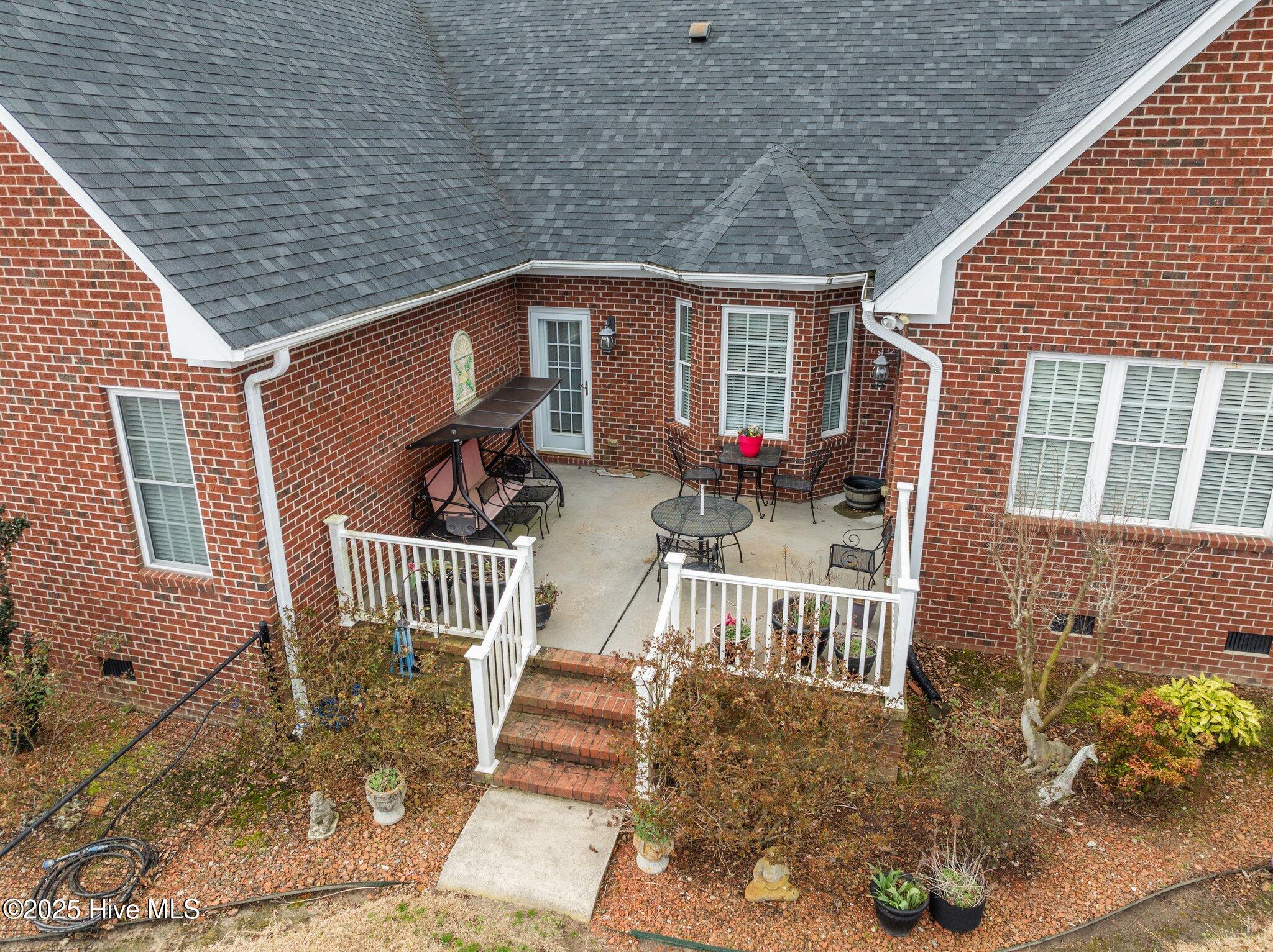 6011 Waters Edge Drive Property Photo 58