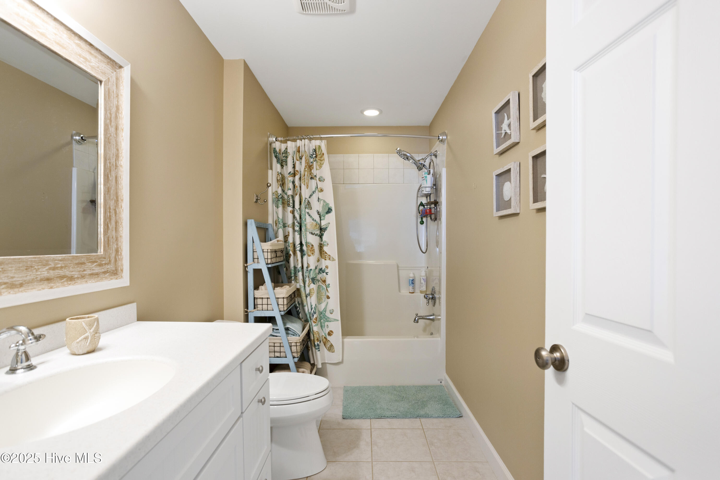 204 Windy Hills Drive Property Photo 42