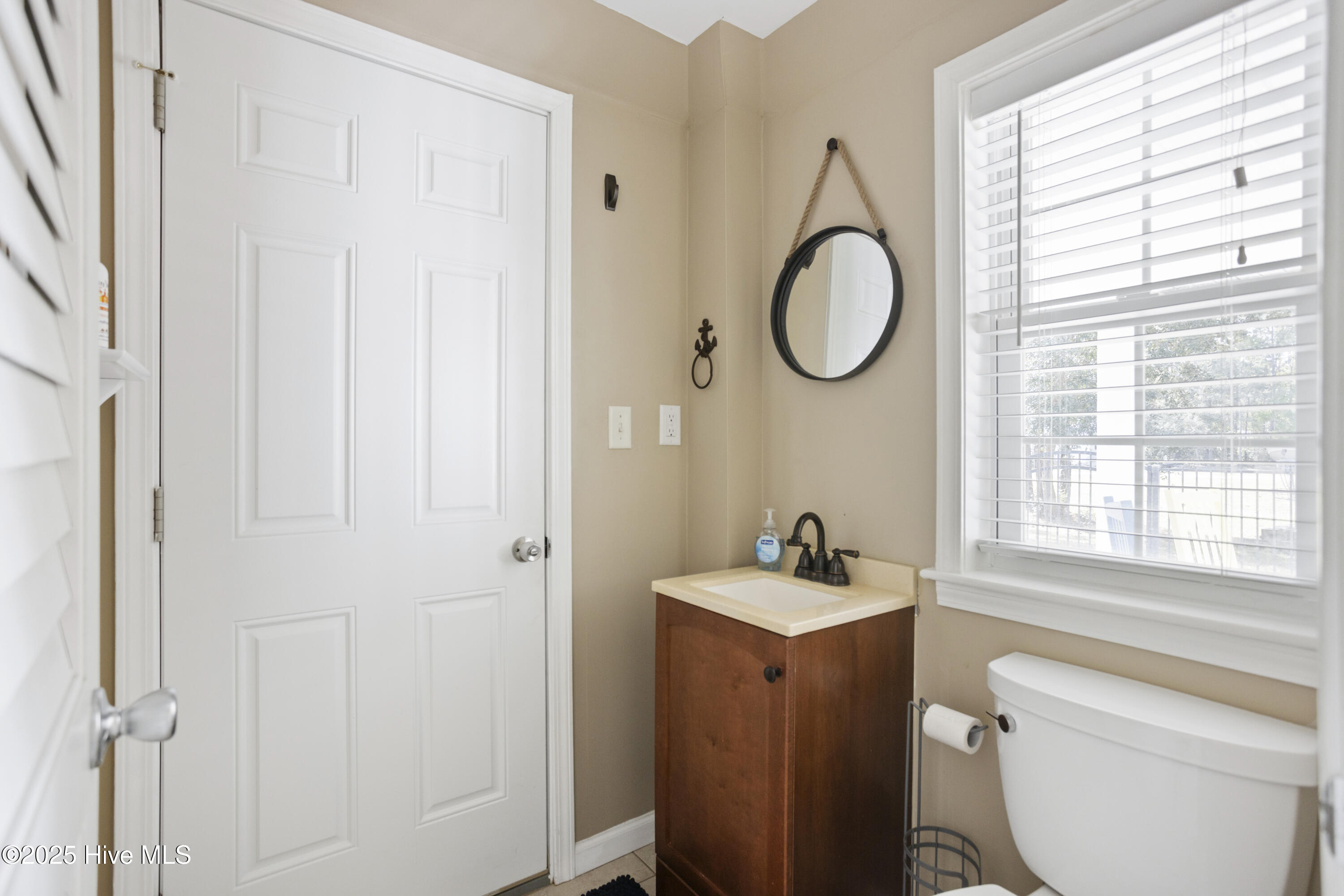 204 Windy Hills Drive Property Photo 49
