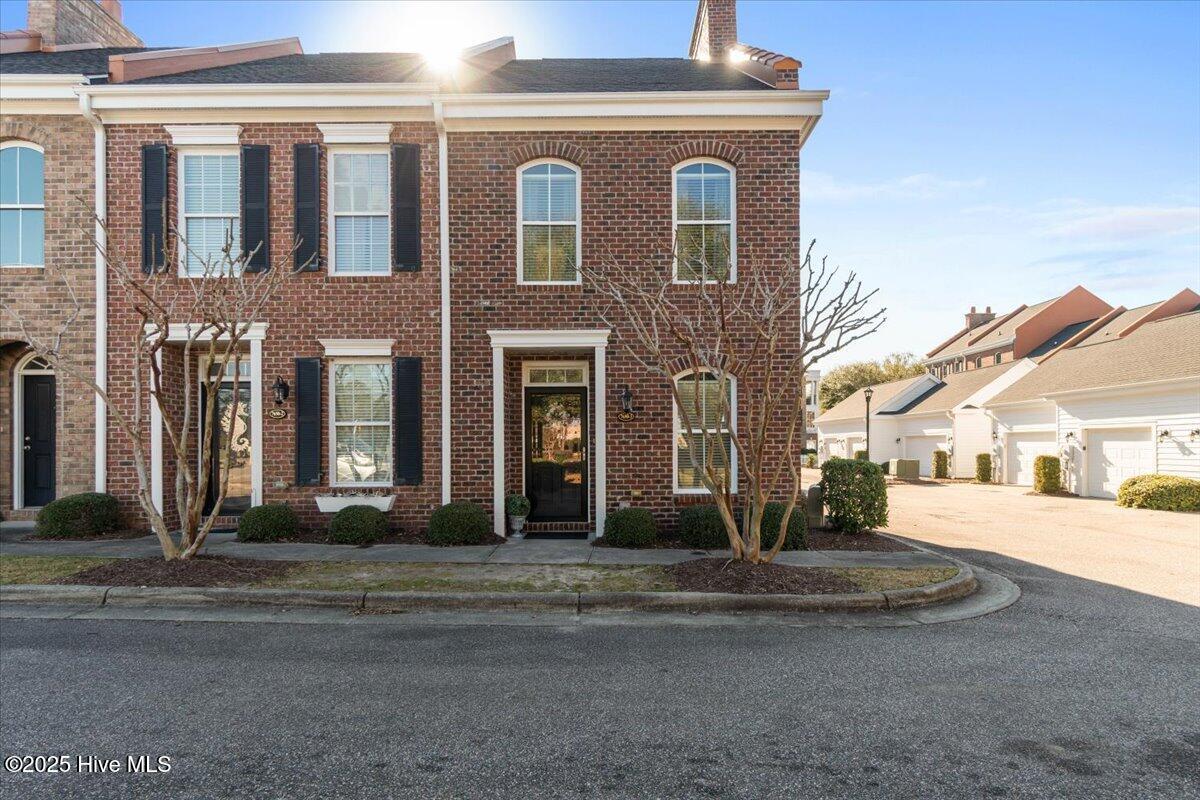 7650 Front Street 3 Property Photo