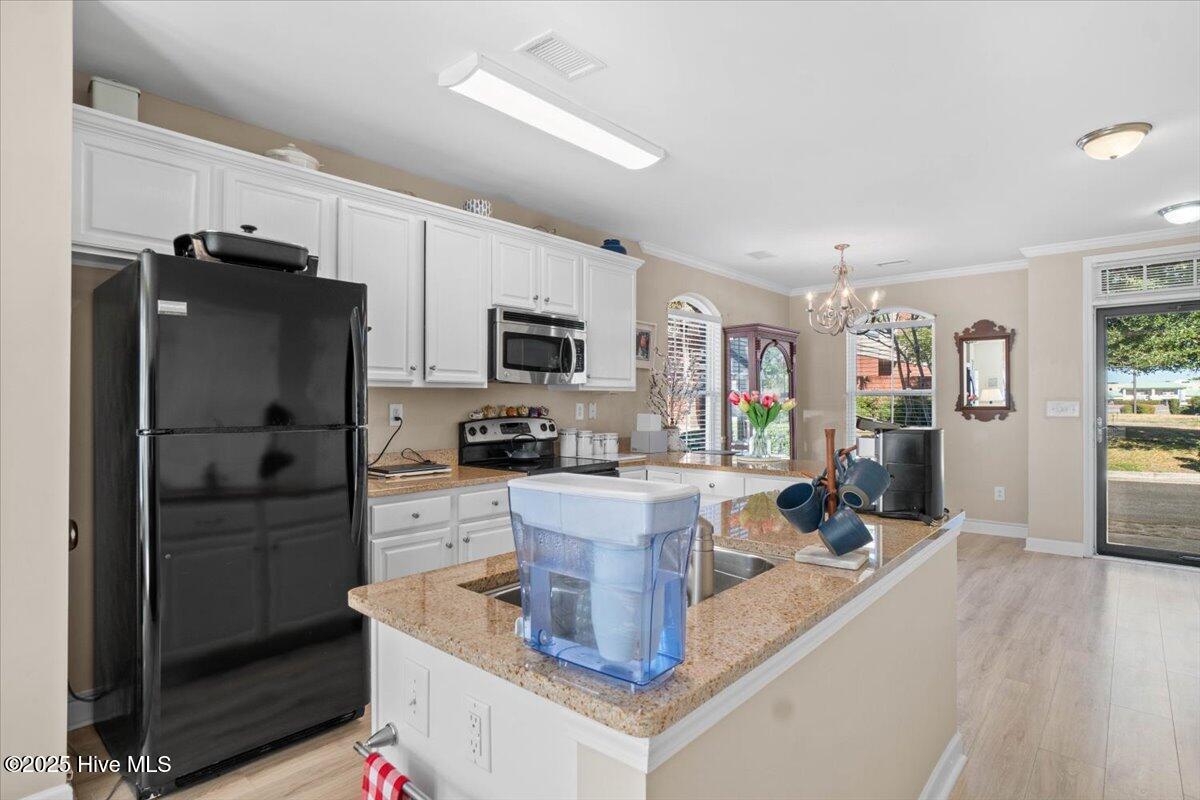 7650 Front Street 3 Property Photo 5