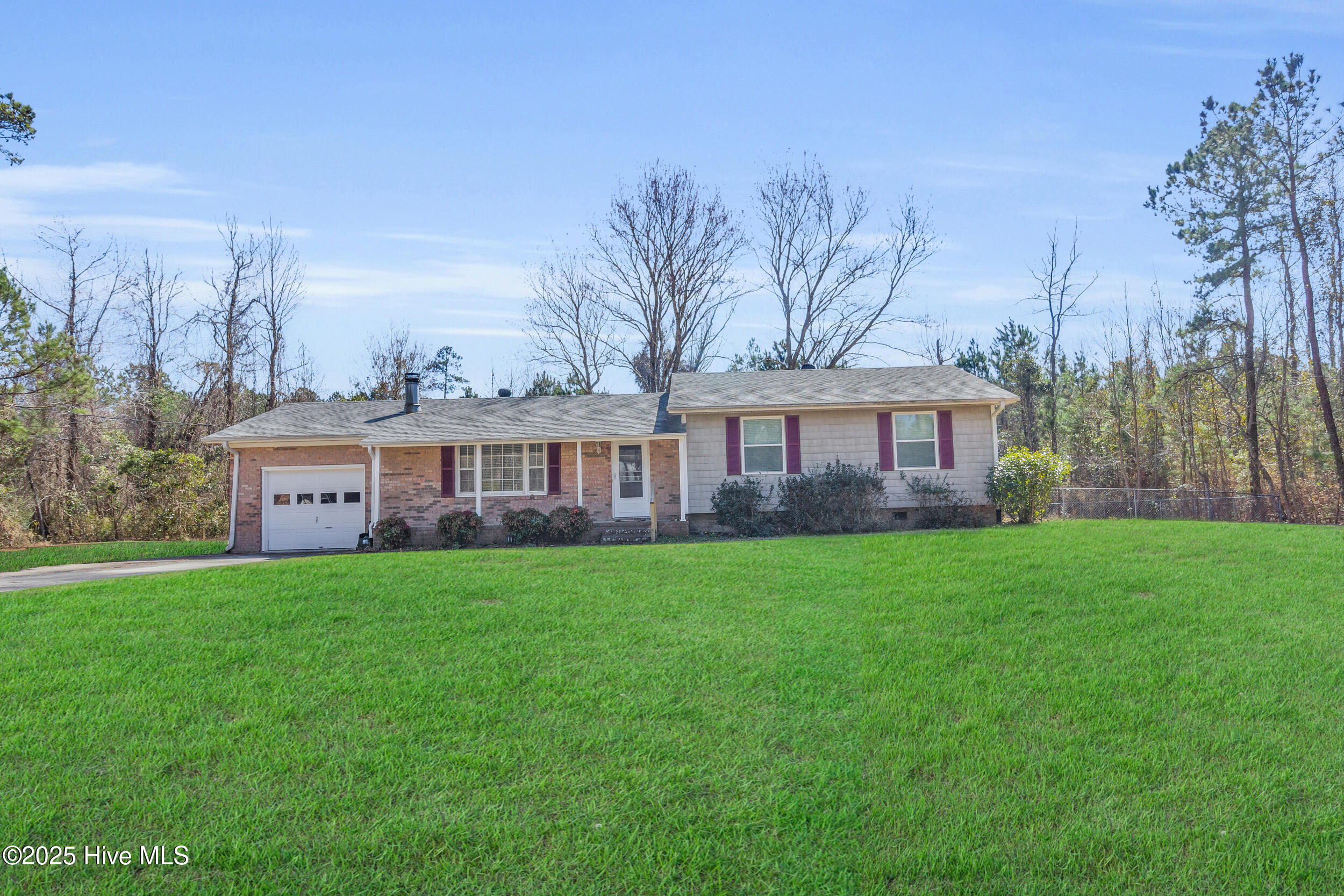 125 Carolina Pines Boulevard Property Photo