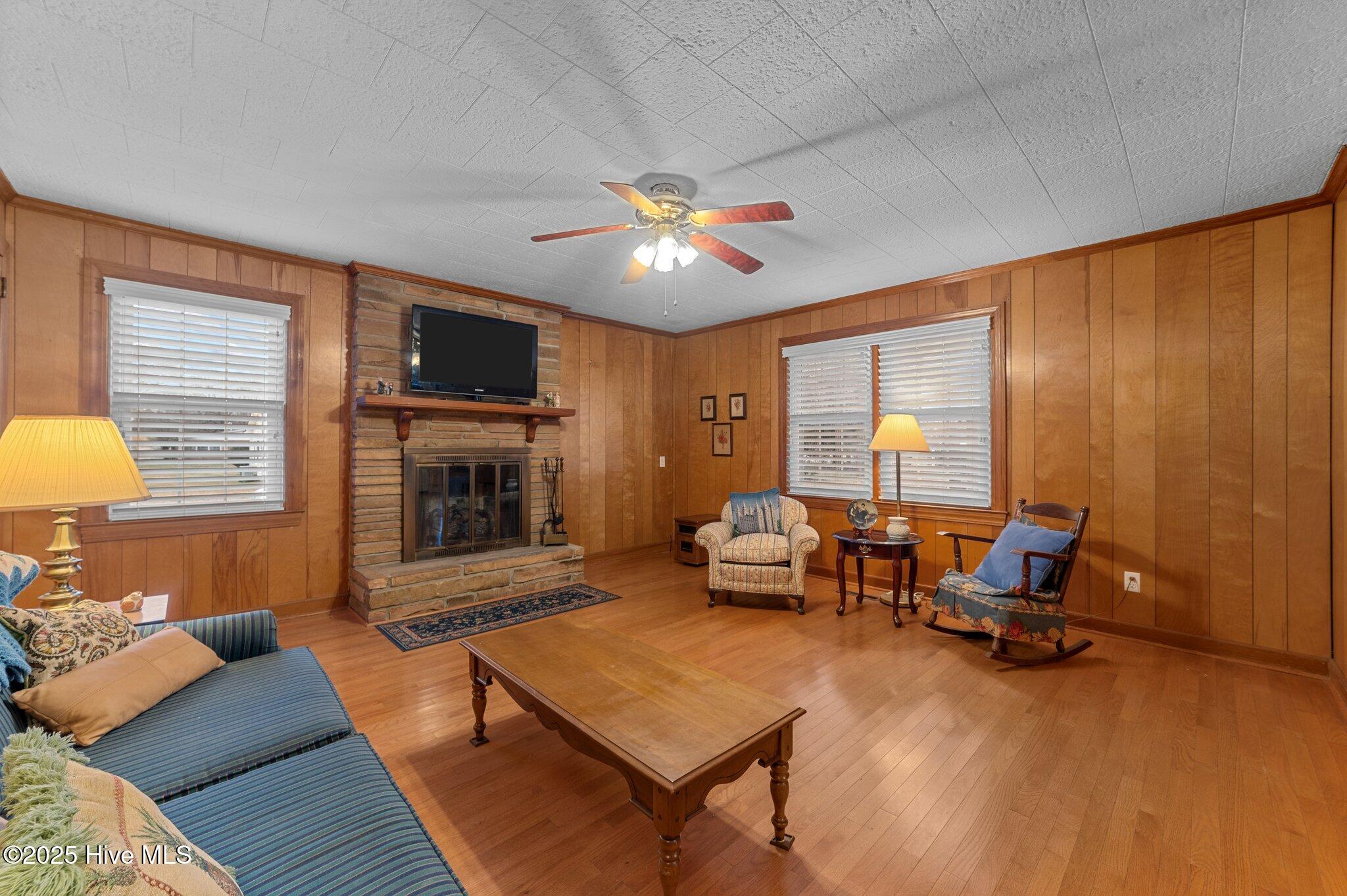384 Snow Hill Street Property Photo 16