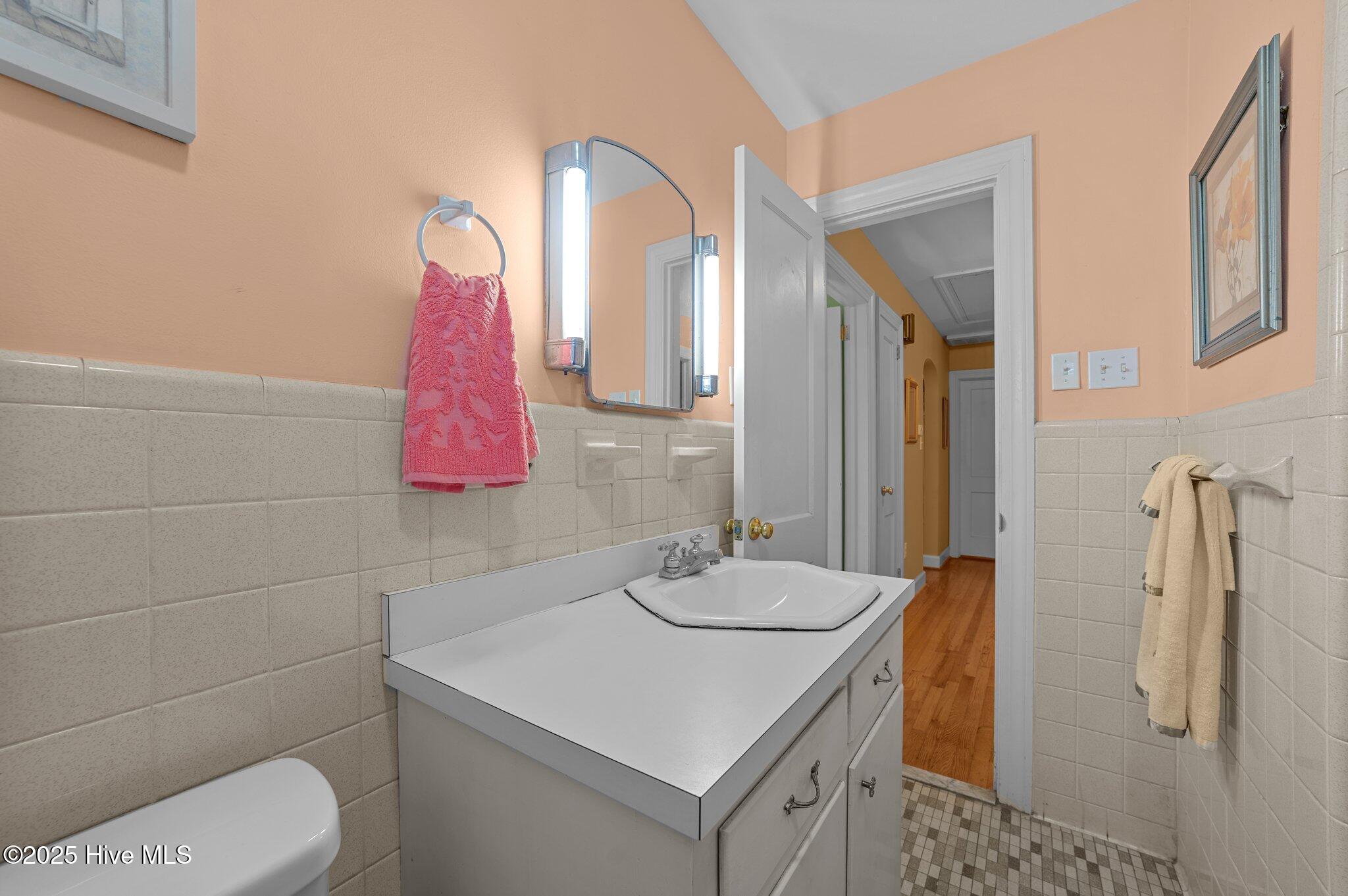 384 Snow Hill Street Property Photo 23