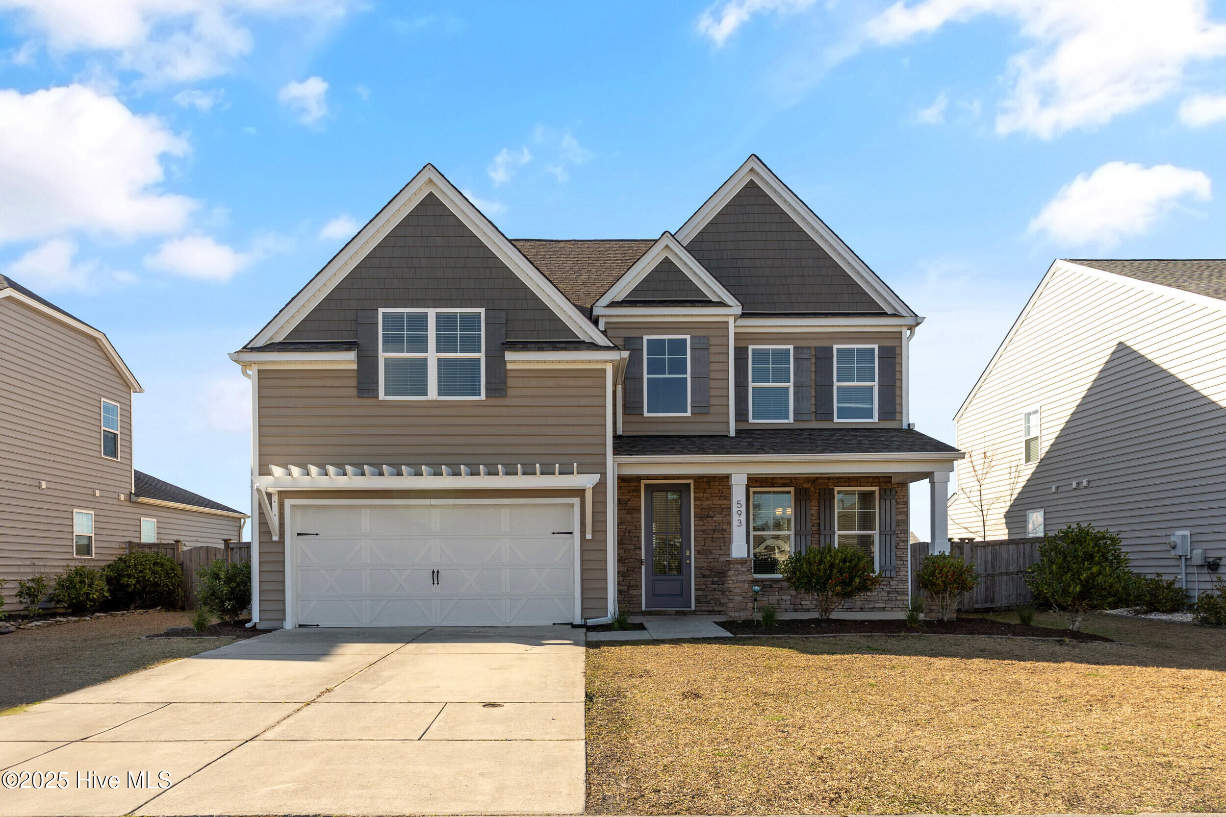 593 Steele Loop Property Photo