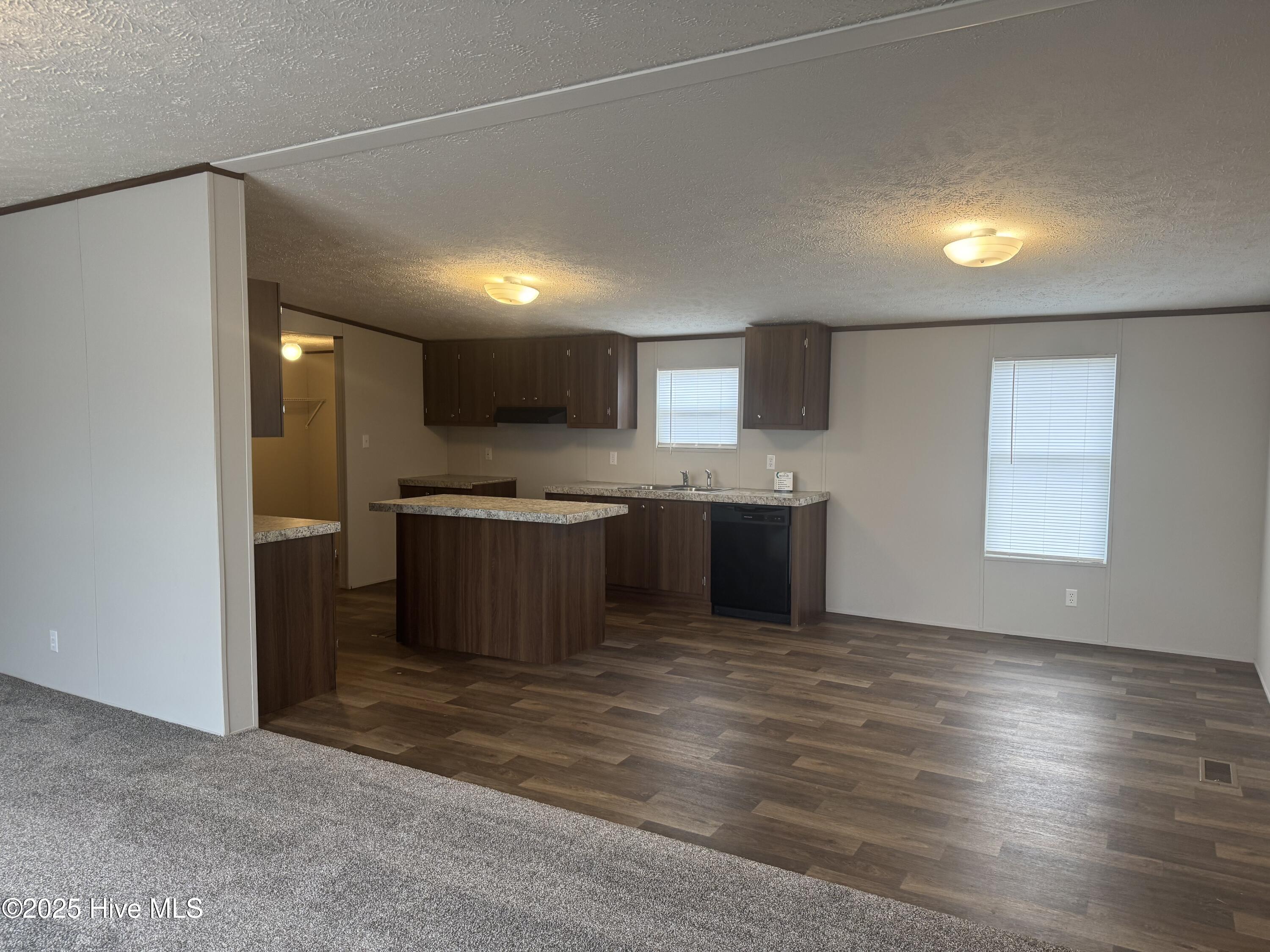 2035 Allen Williams Road Property Photo 6