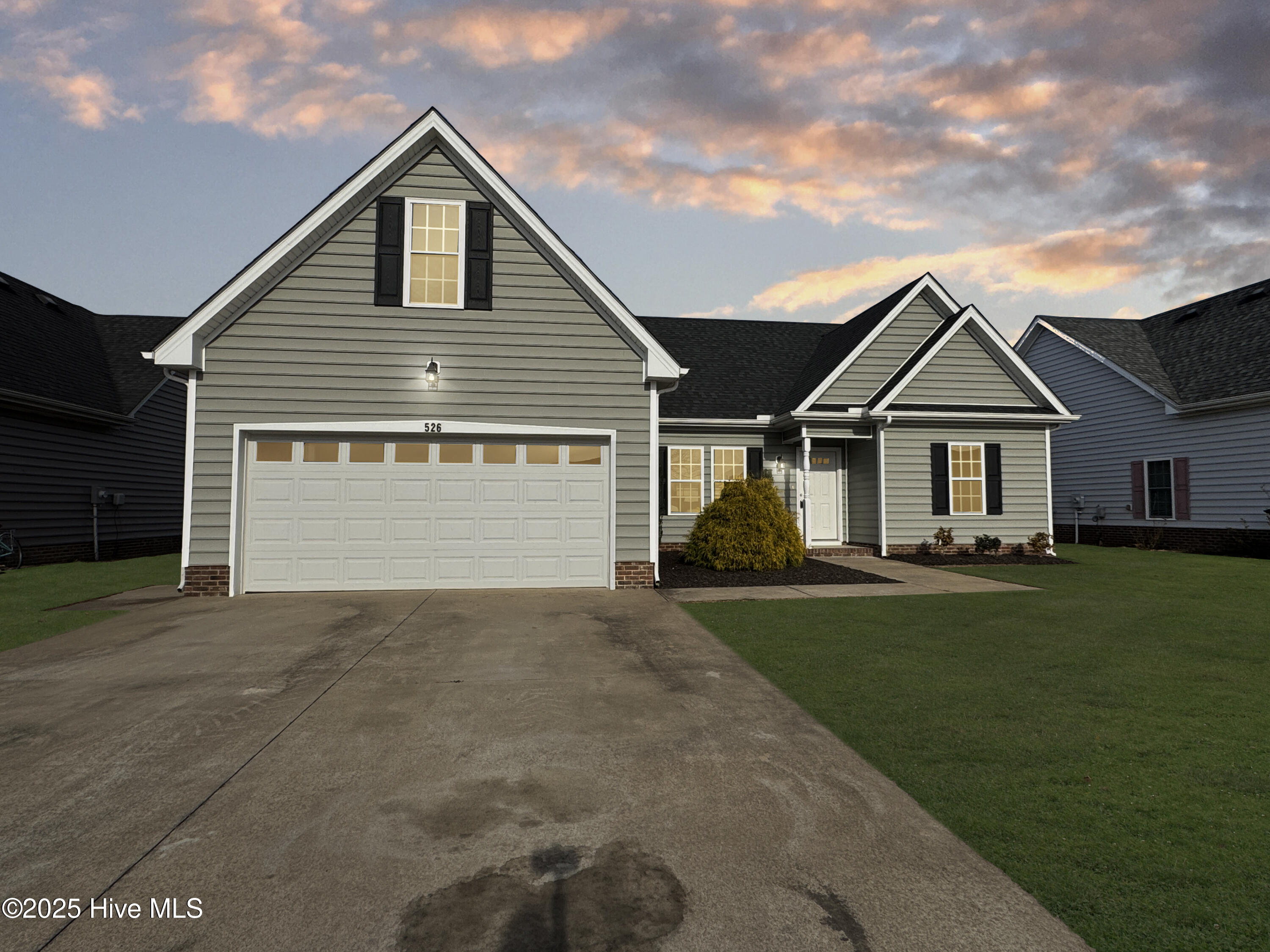 526 Millbrooke Circle Property Photo
