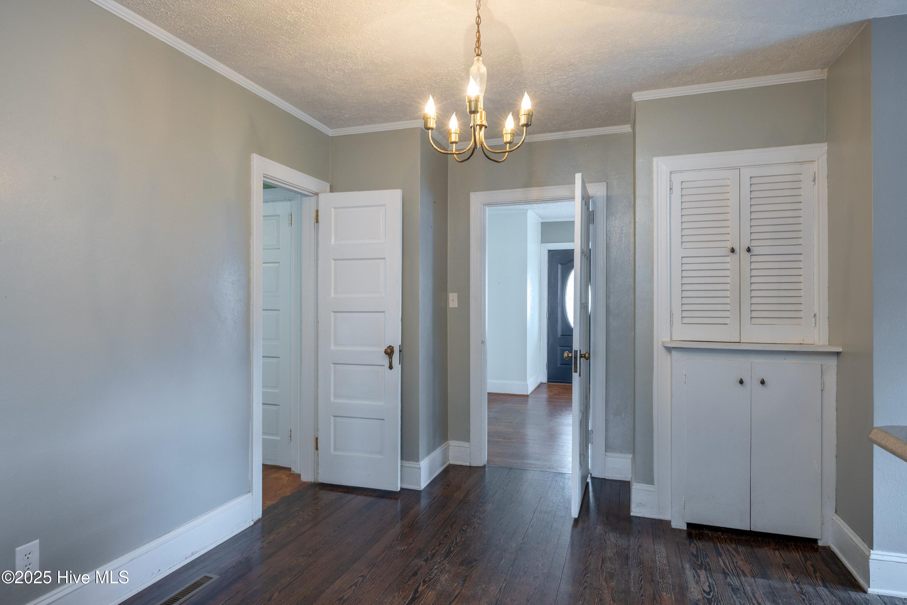 506 E Roseboro Street Property Photo 12