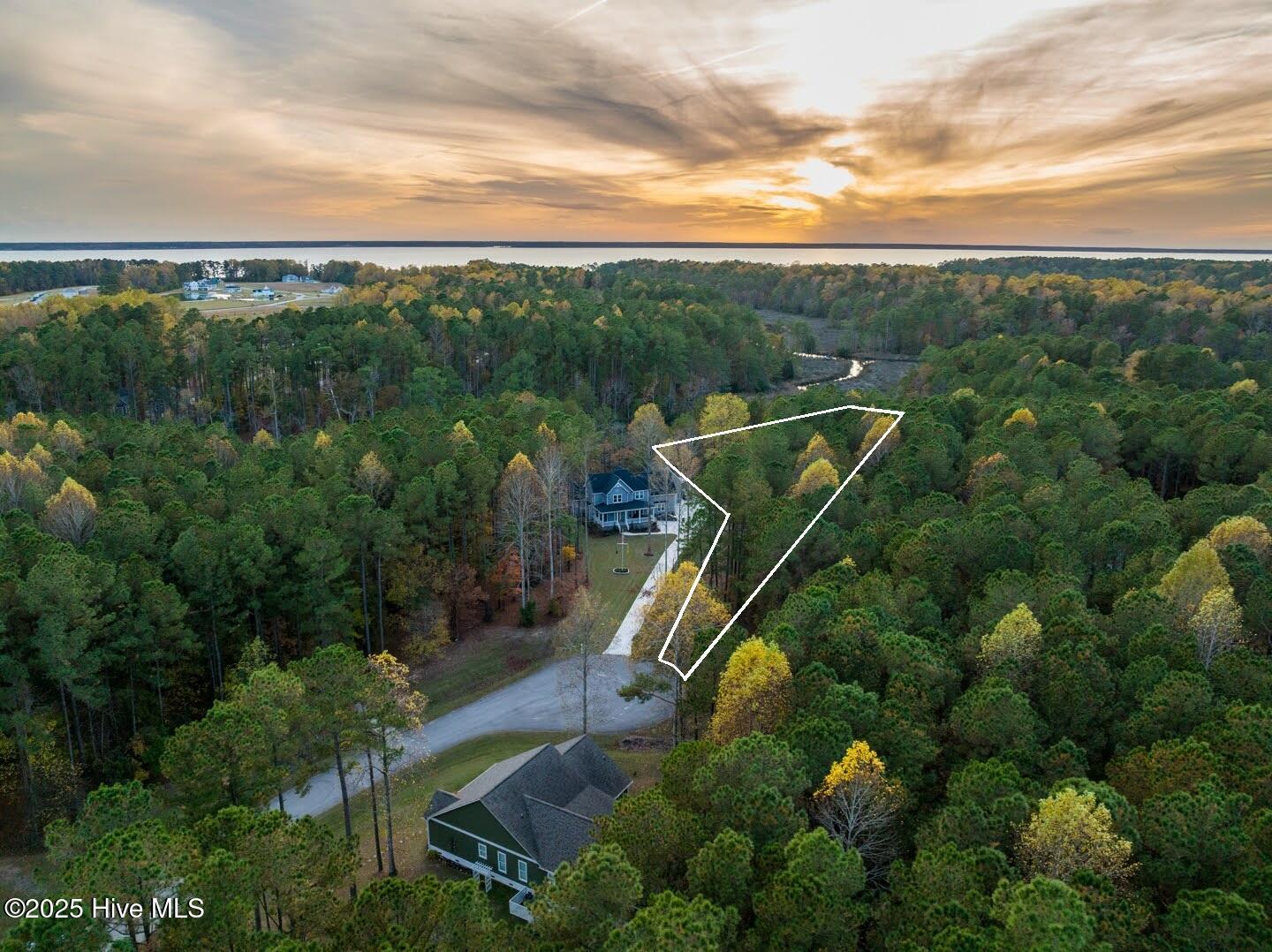 130 Willow Cove Lane Property Photo
