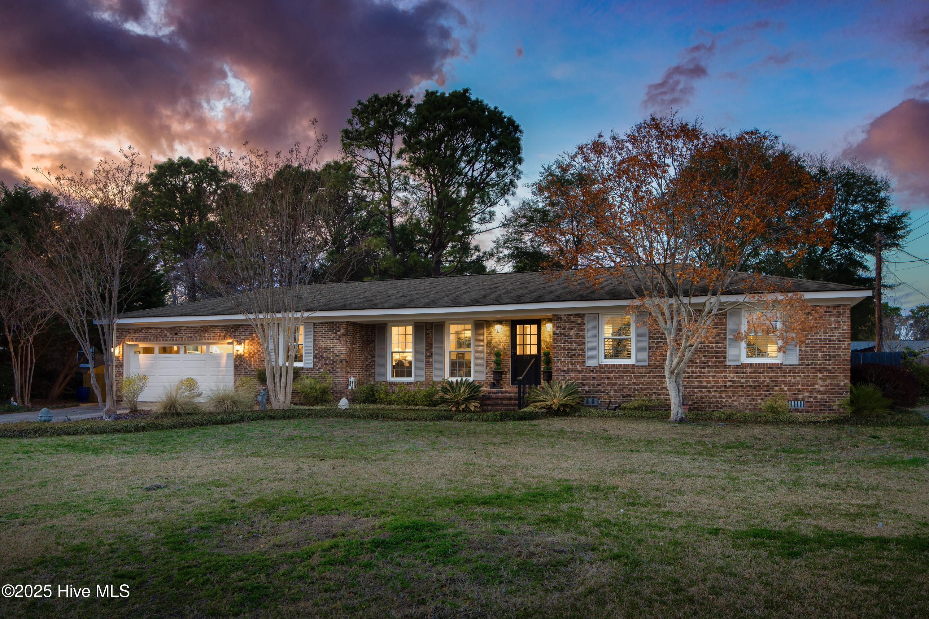 409 Windemere Road Property Photo